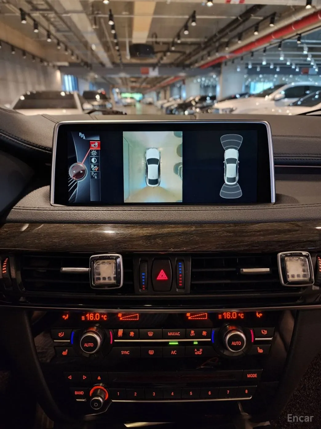 BMW X6 (F16) превью 18