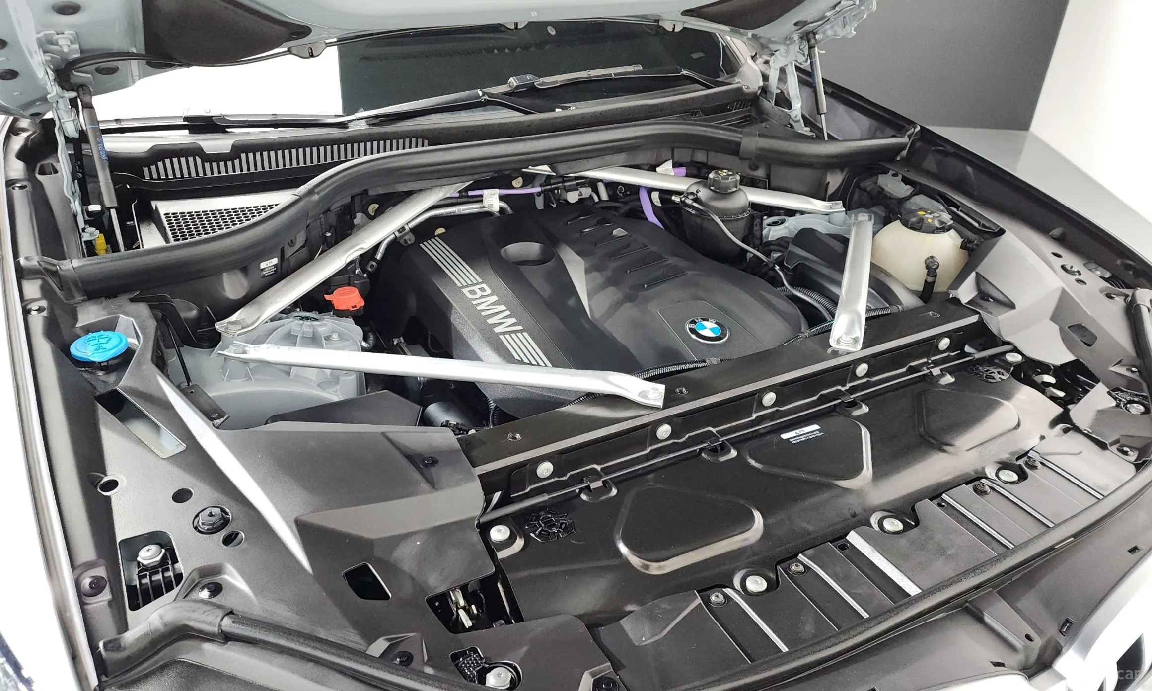 BMW X6 (G06) превью 6
