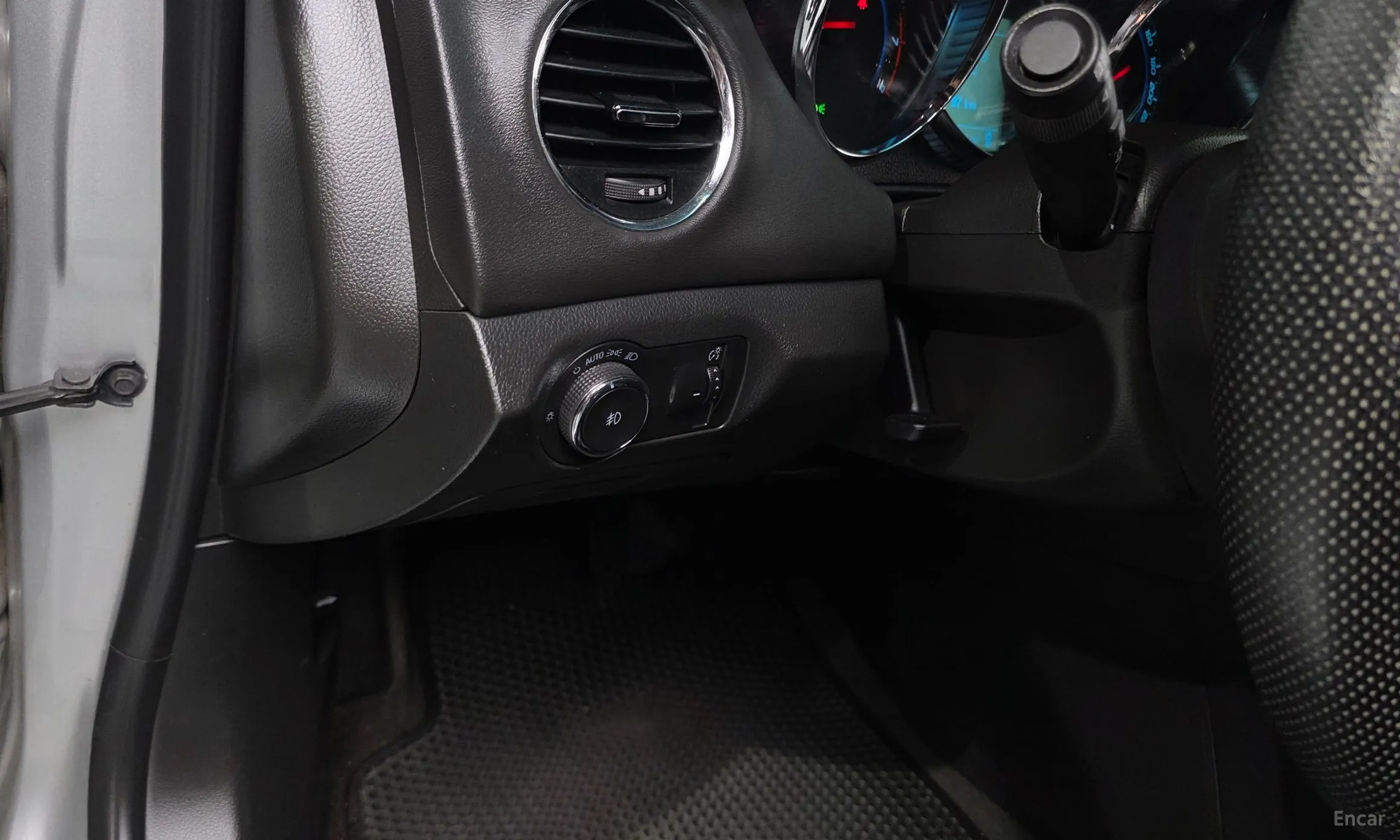 Chevrolet (GM Daewoo) Cruze превью 16