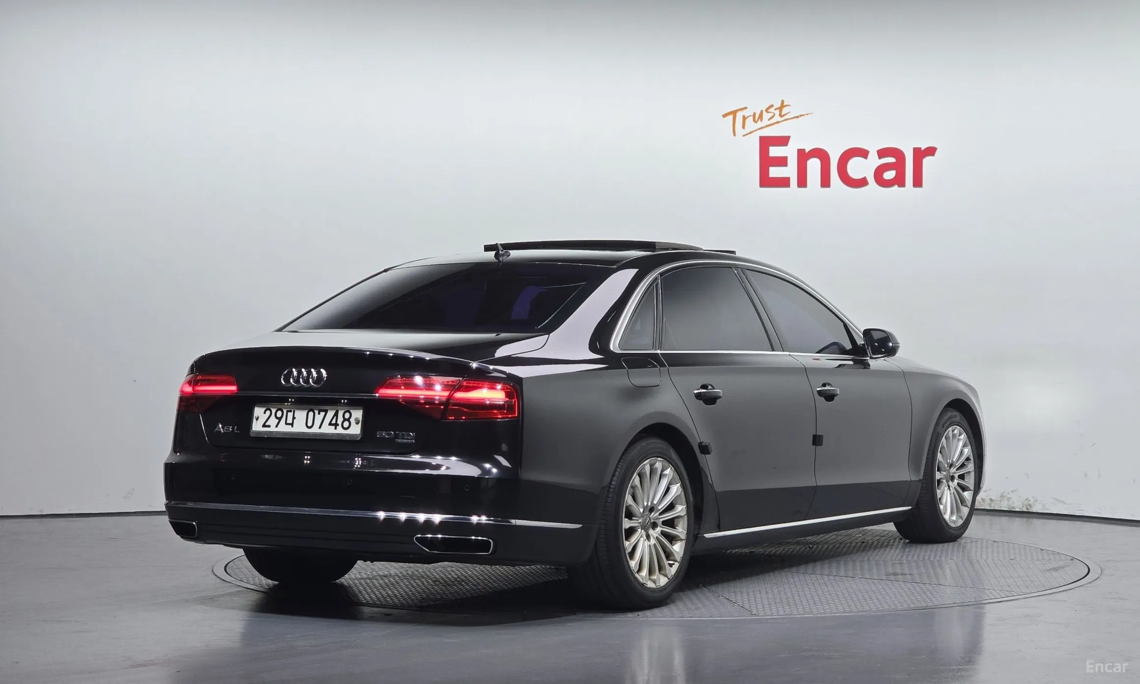 Audi New A8