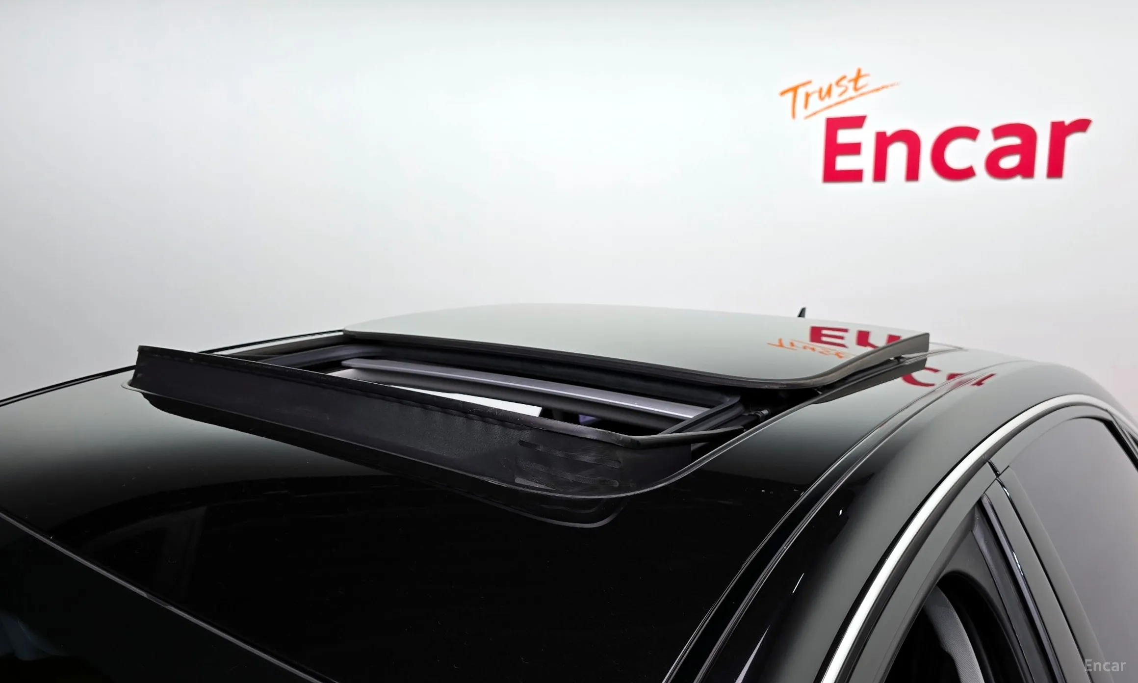 Audi New A8 превью 18