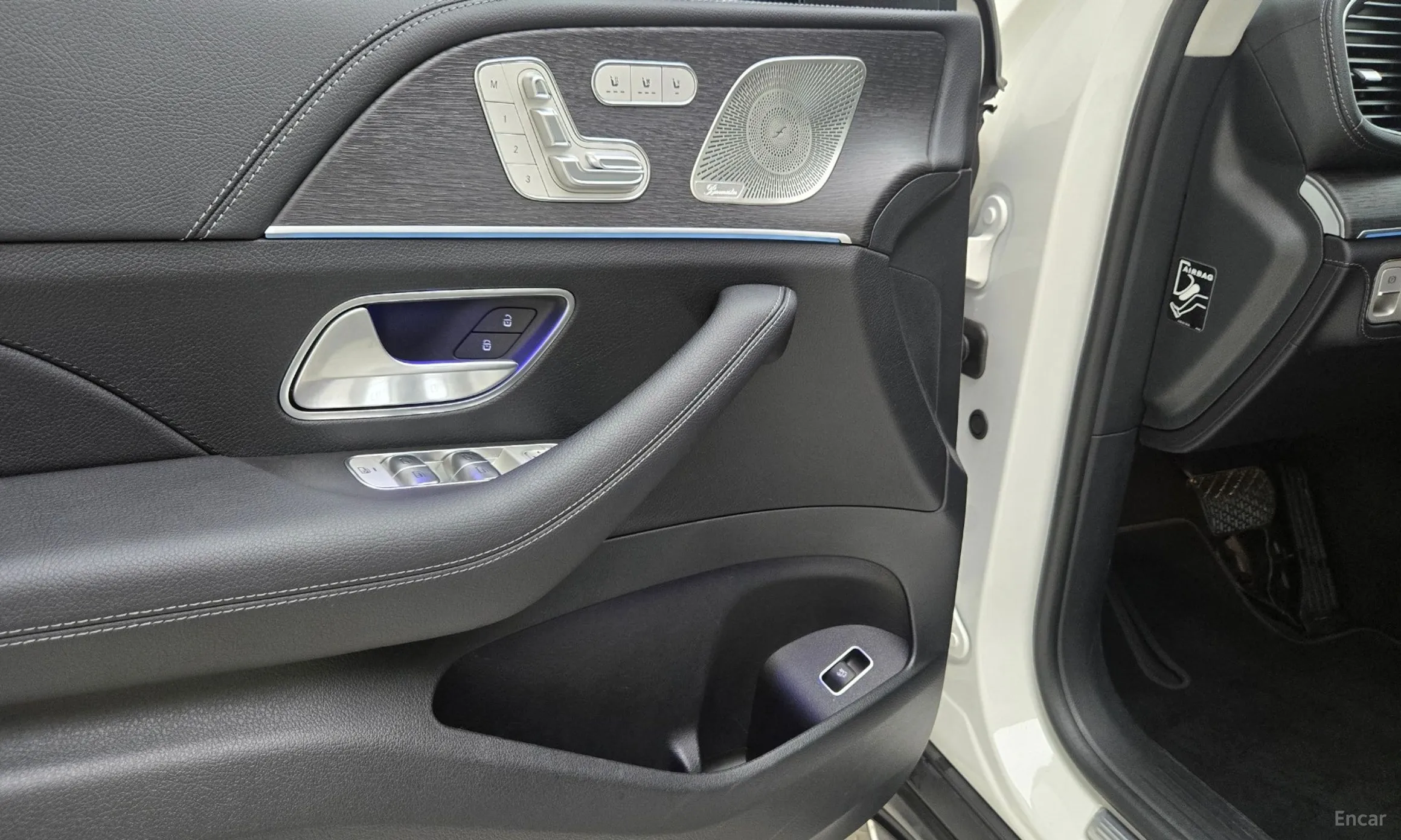 Mercedes Benz GLE-Class W167 превью 15
