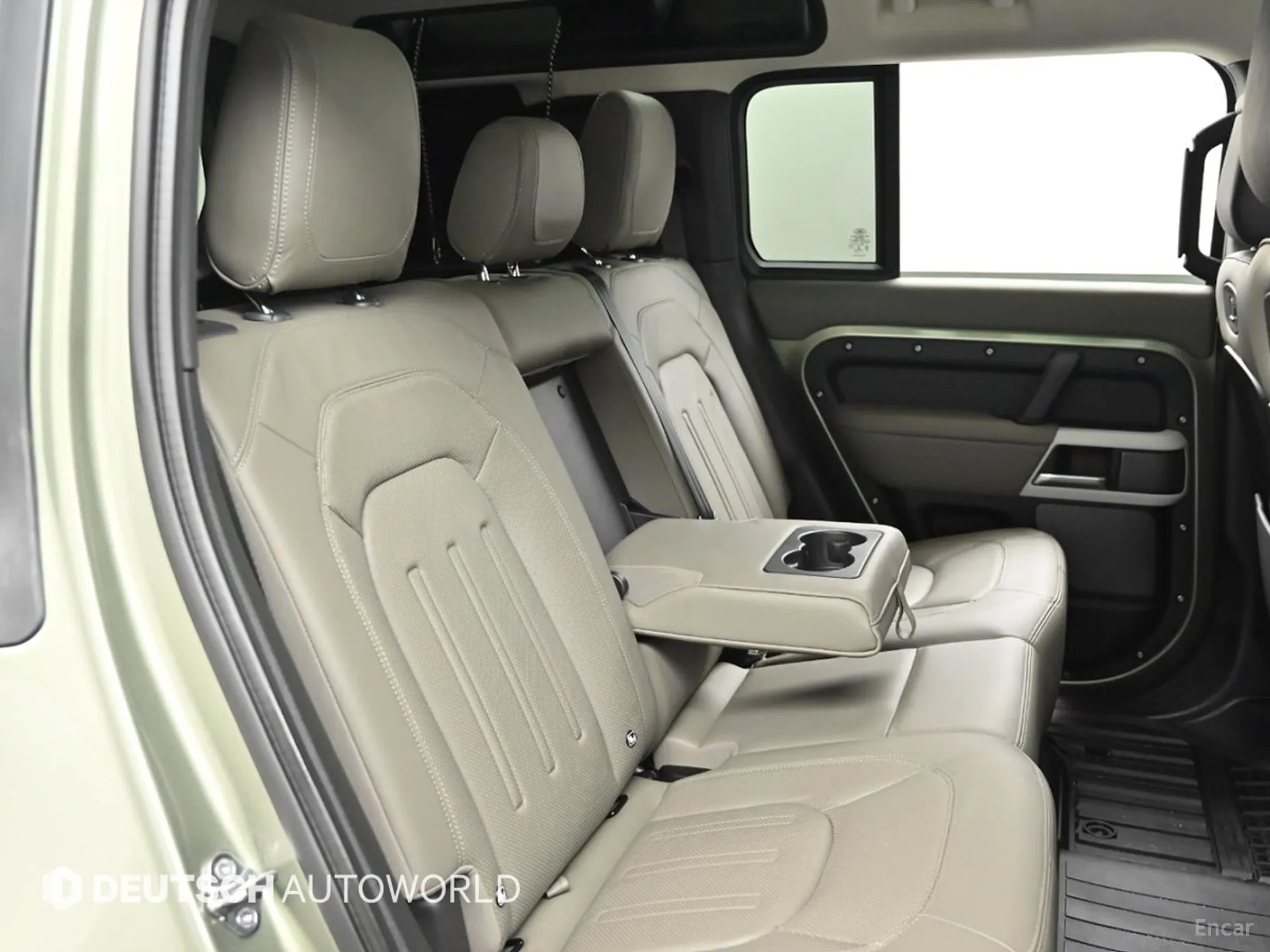 Land Rover Defender (L663) превью 12