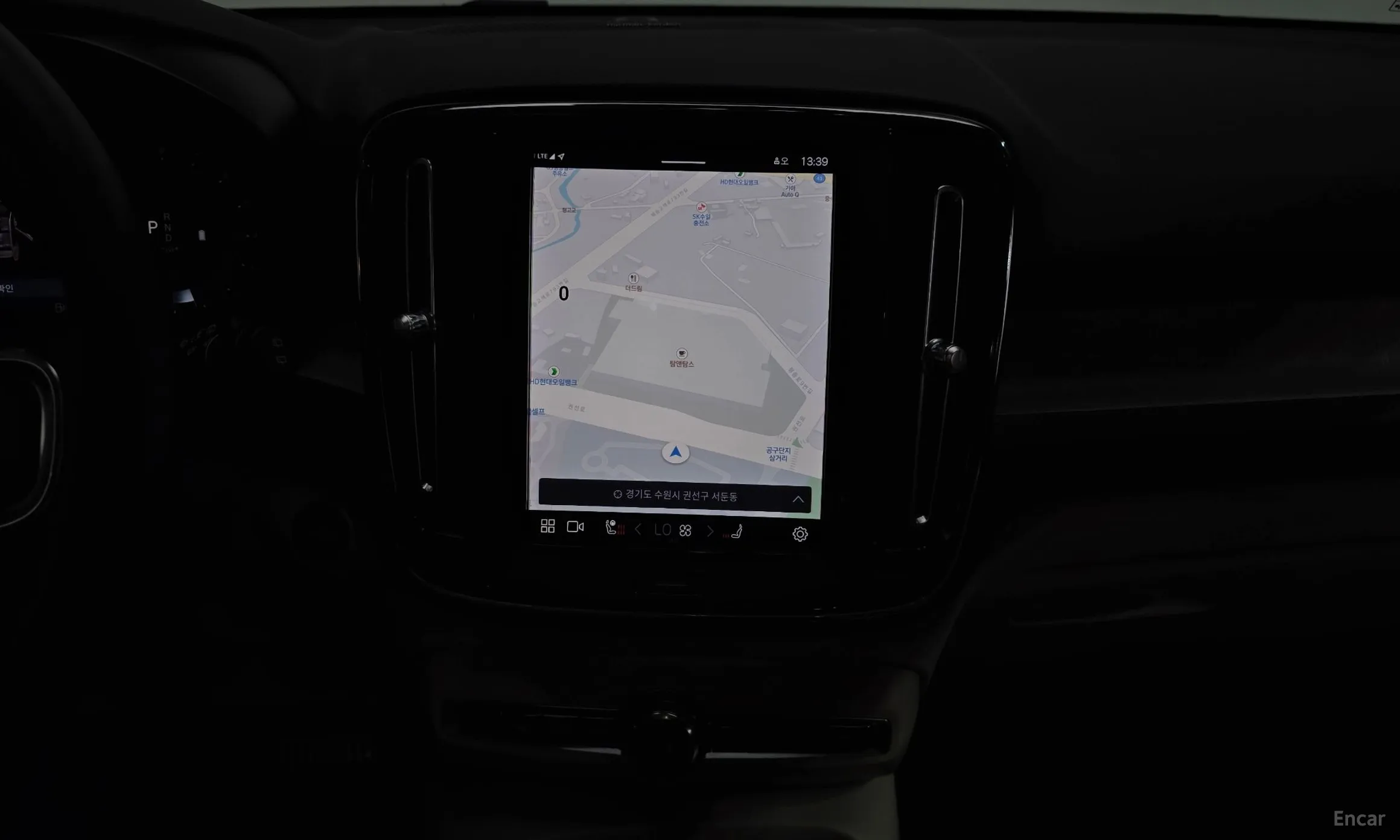 Volvo XC40 превью 14