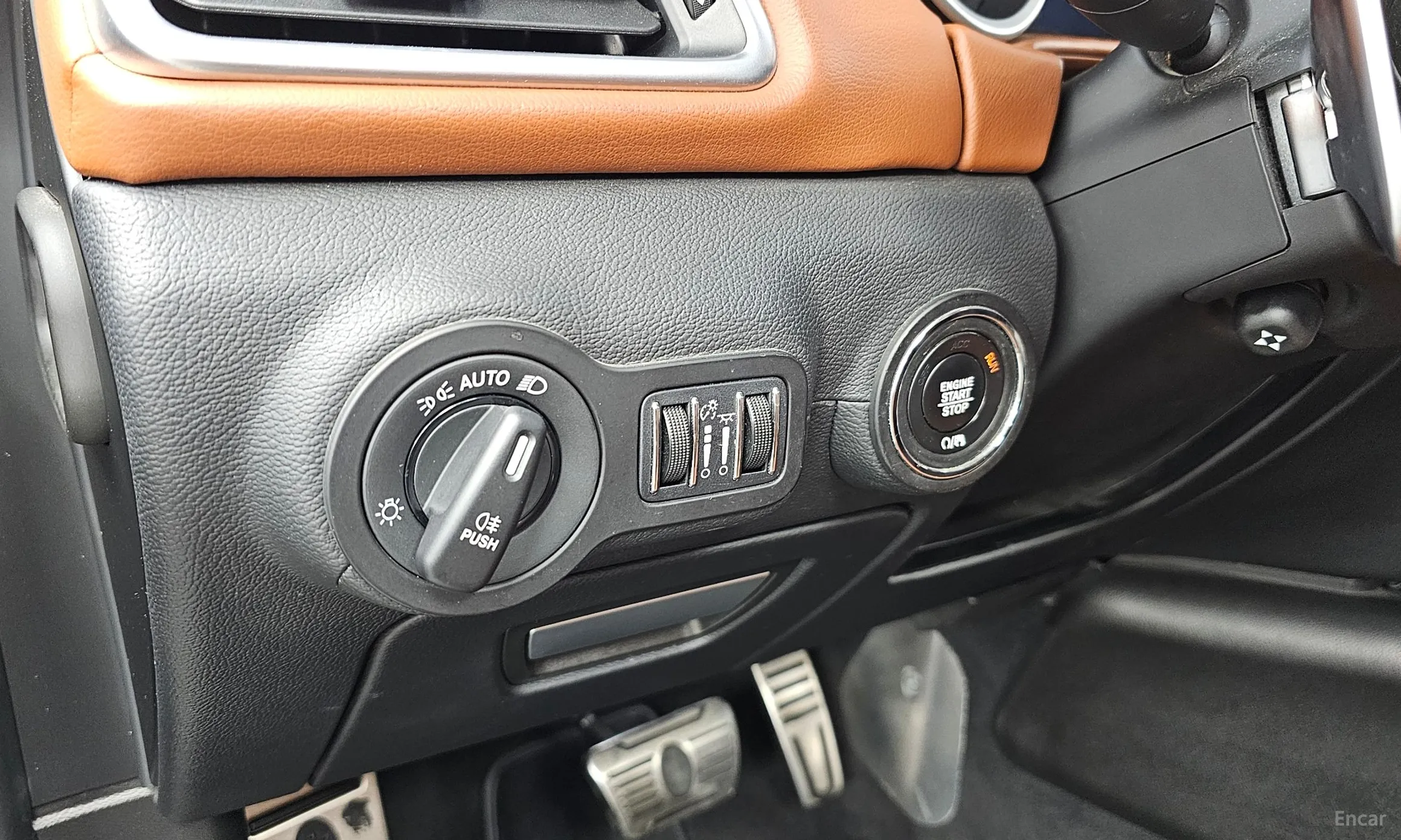 Maserati Ghibli превью 18