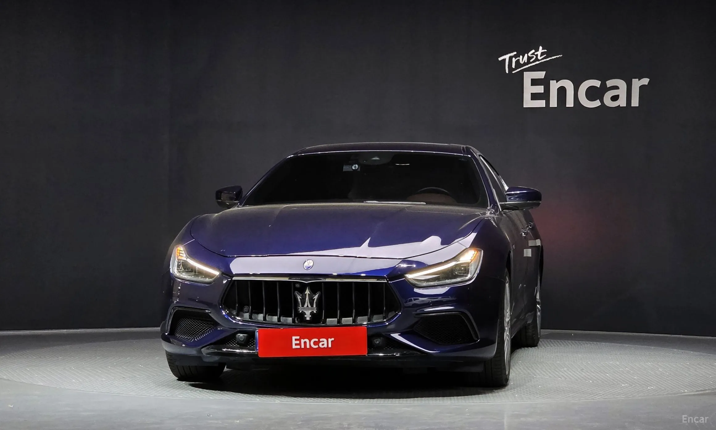 Maserati Ghibli превью 3