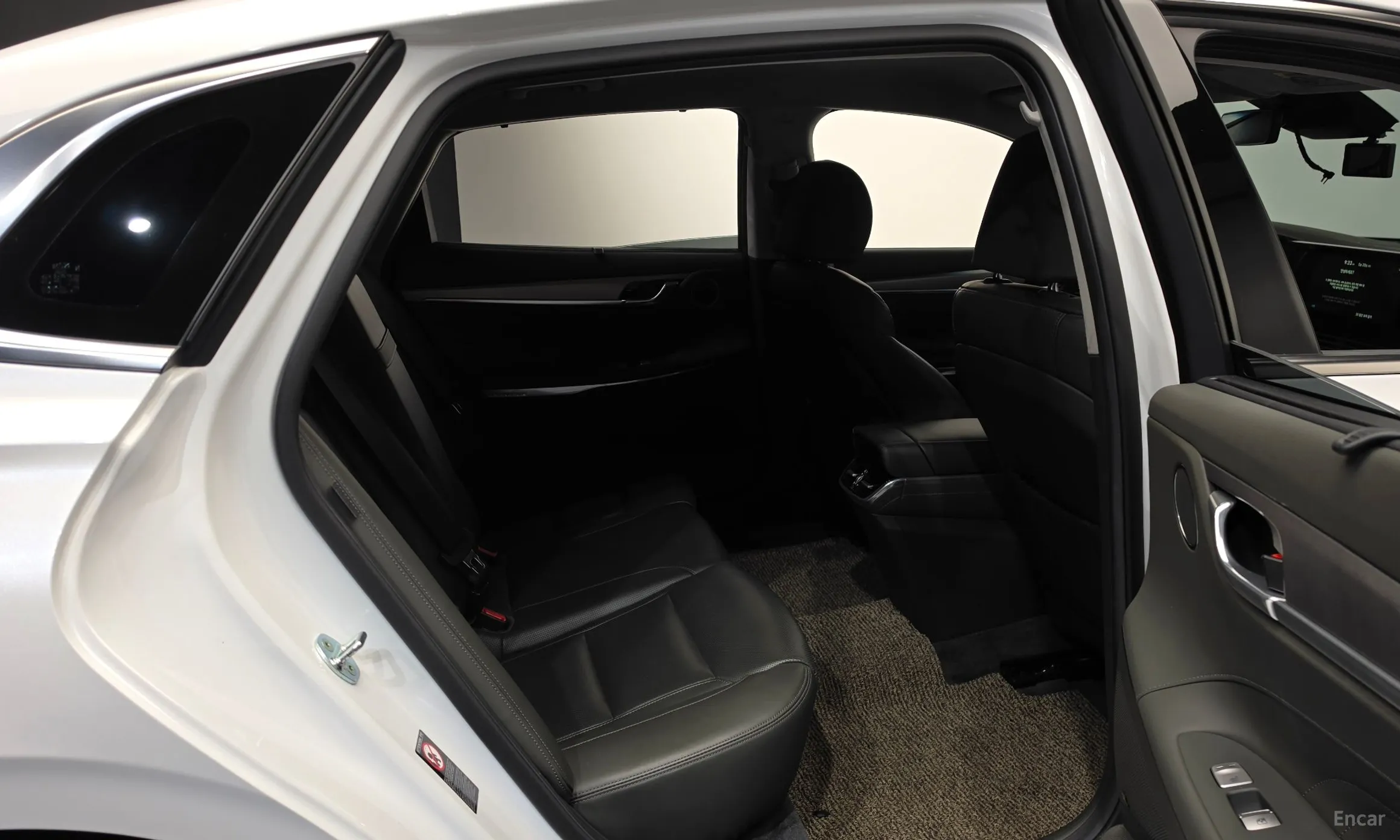 Hyundai Grandeur IG превью 11