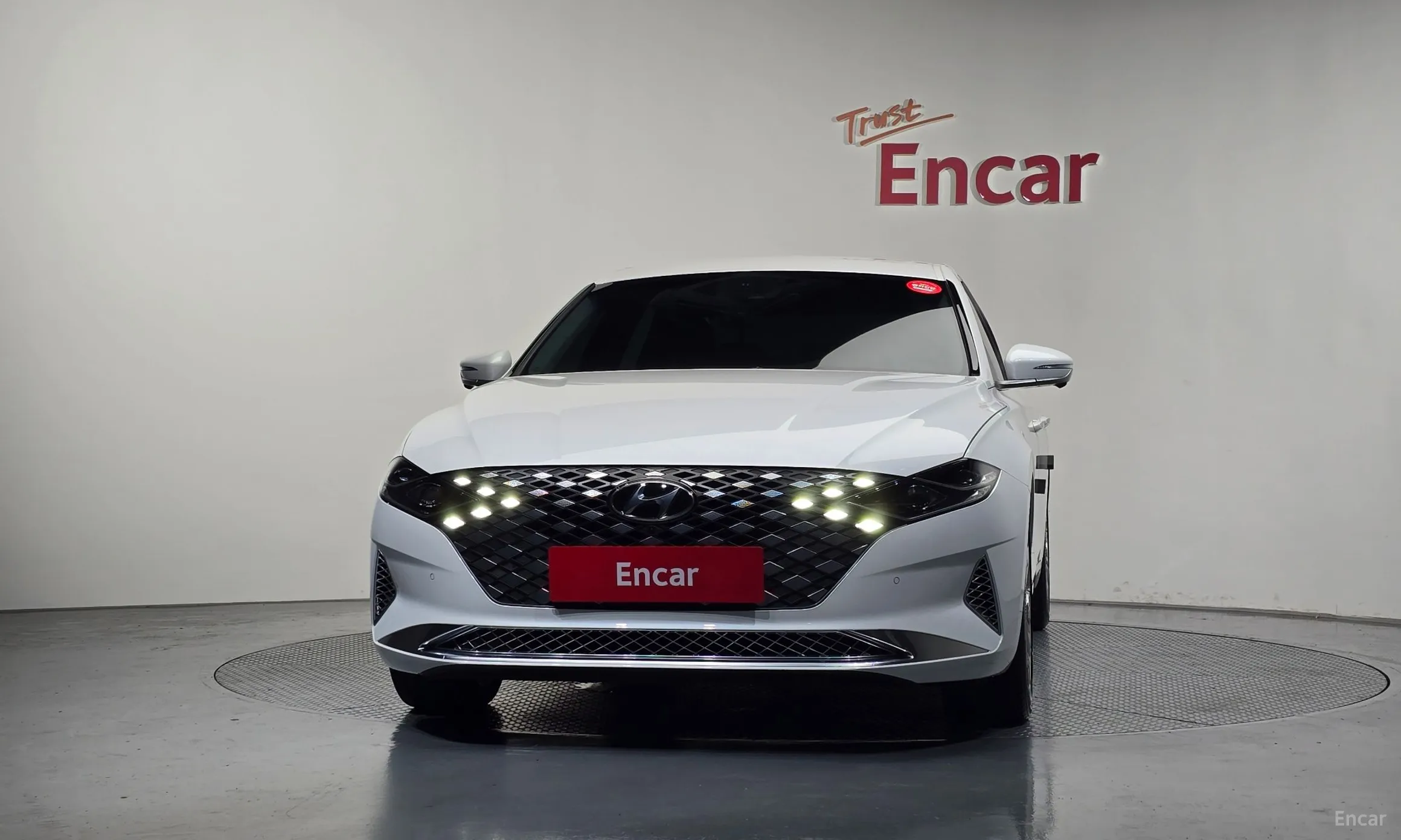 Hyundai Grandeur IG превью 3