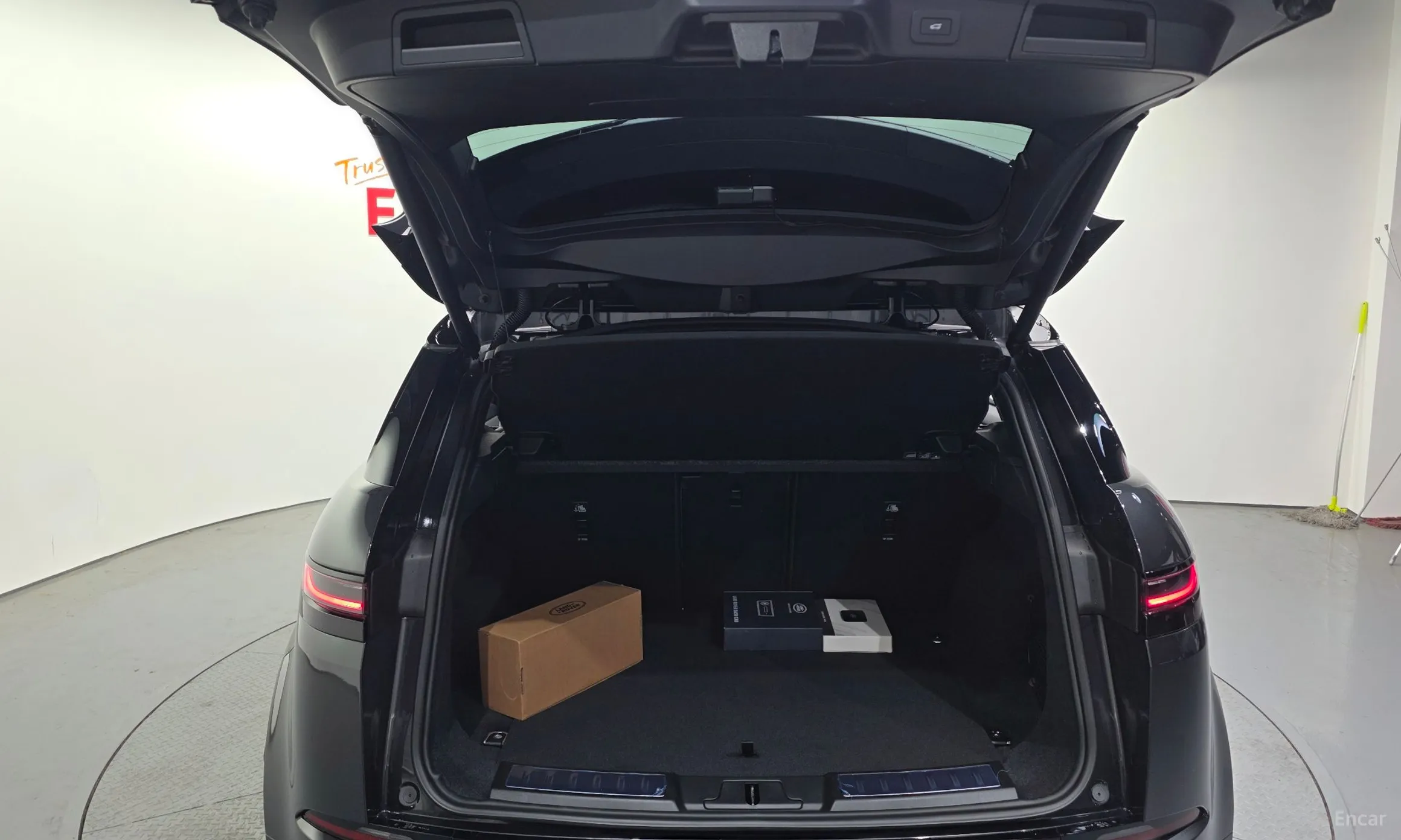 Land Rover Range Rover Evoque 2nd Generation превью 10