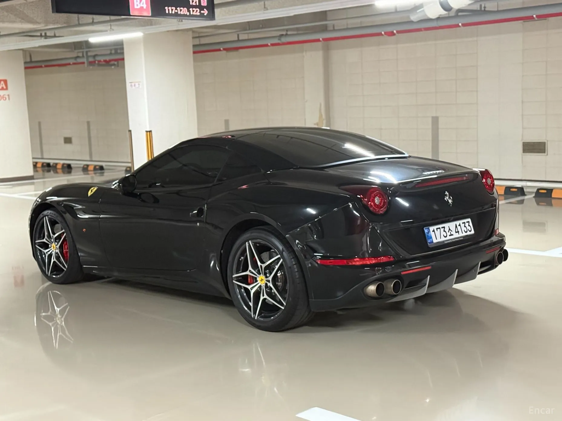 Ferrari California превью 7