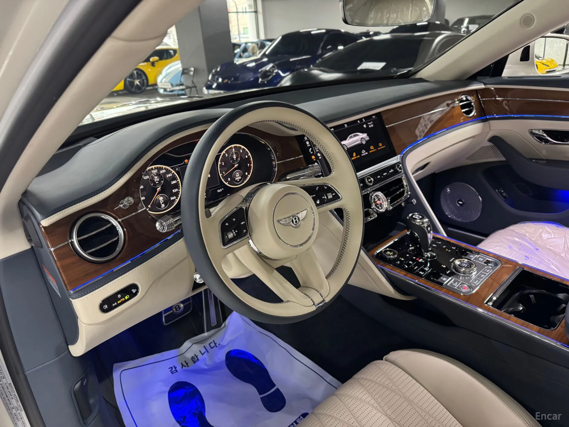 Bentley Flying Spur 3rd Generation превью 4