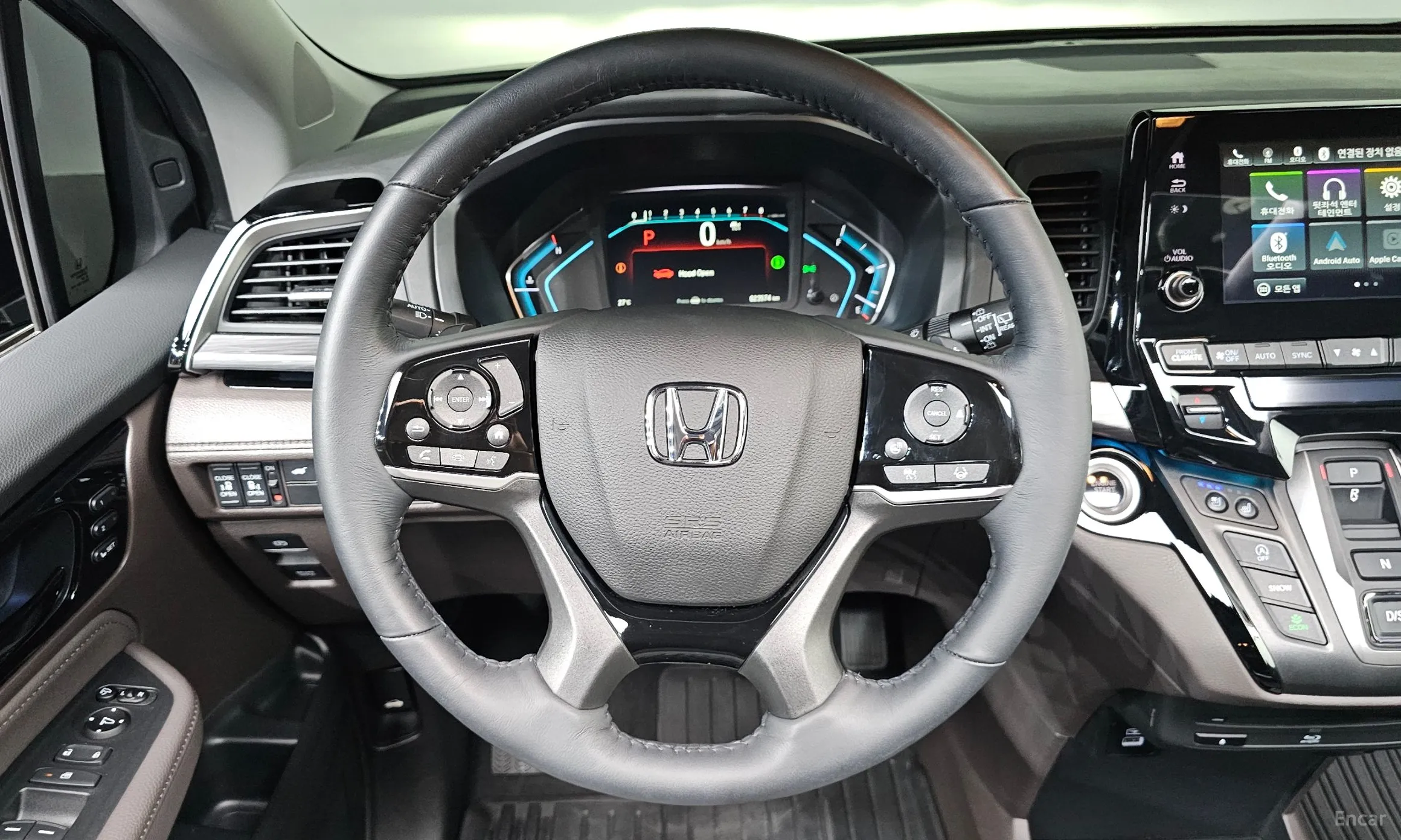 Honda Odyssey превью 13