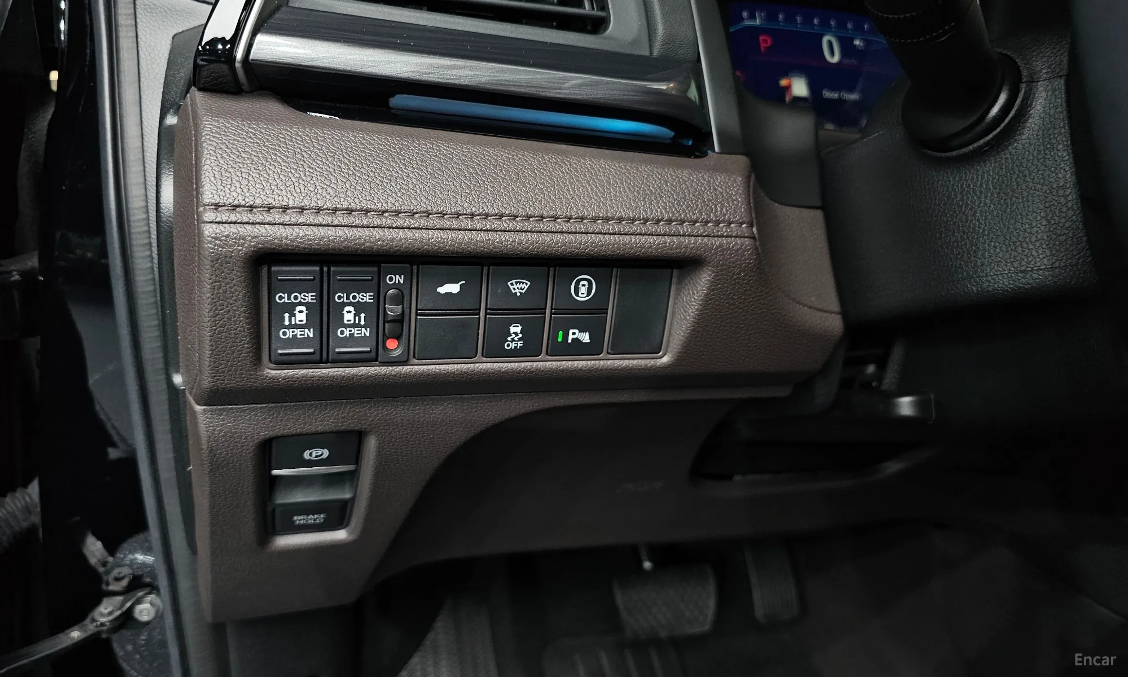 Honda Odyssey превью 14