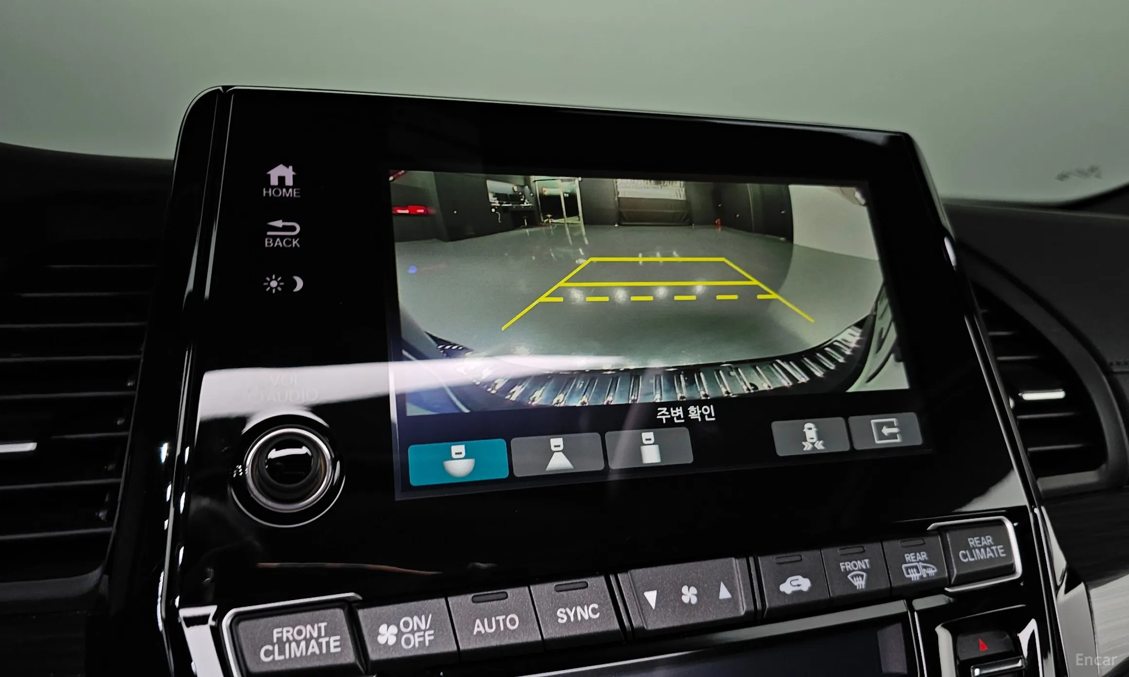 Honda Odyssey превью 16