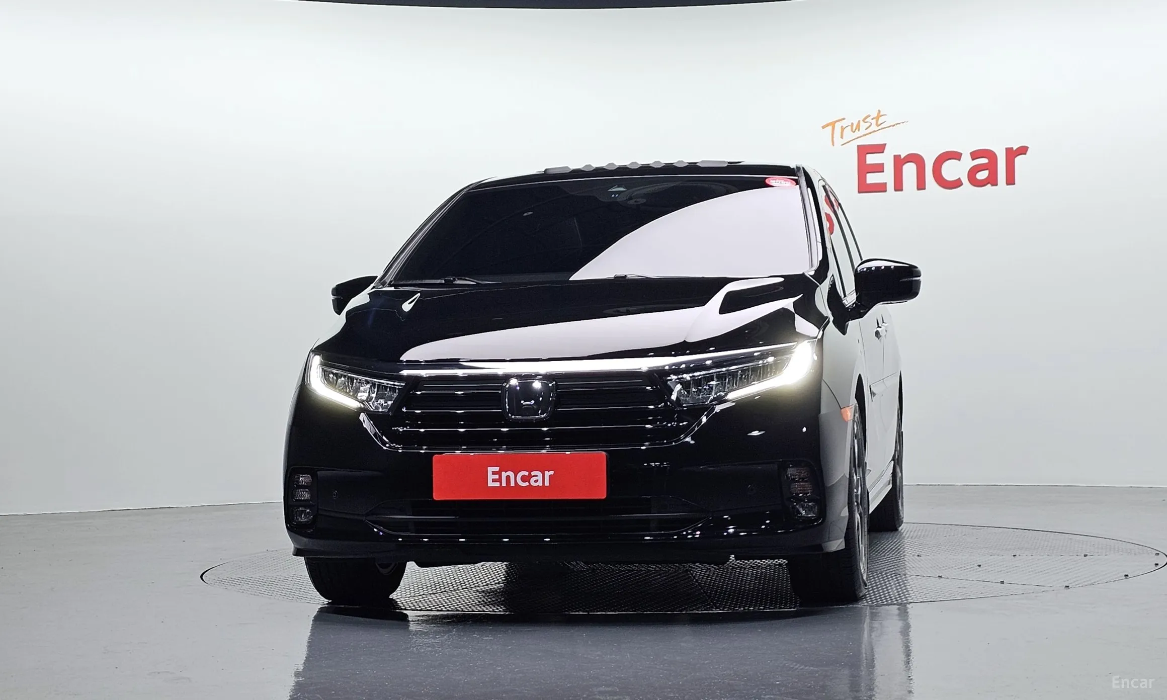 Honda Odyssey превью 3