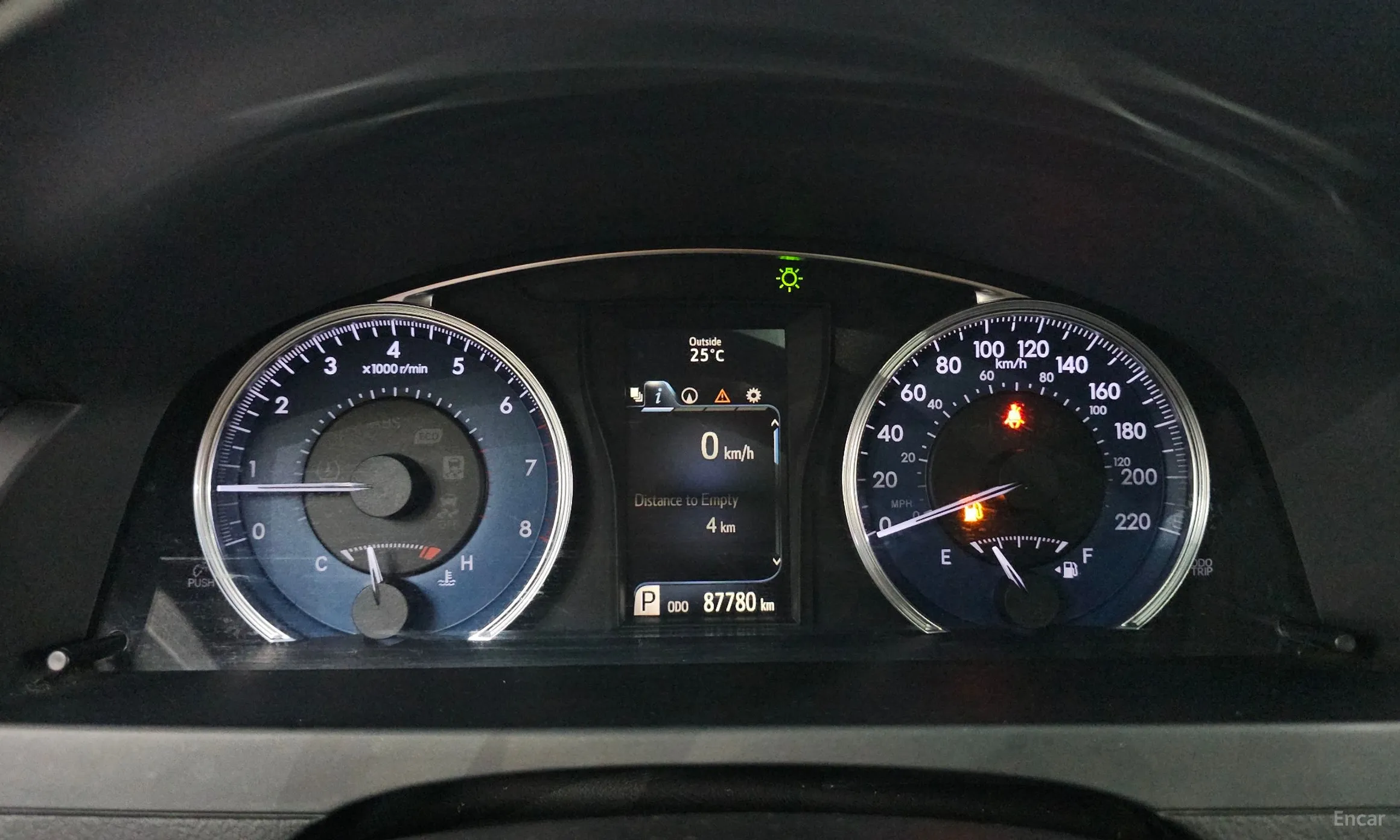 Toyota New Camry превью 8