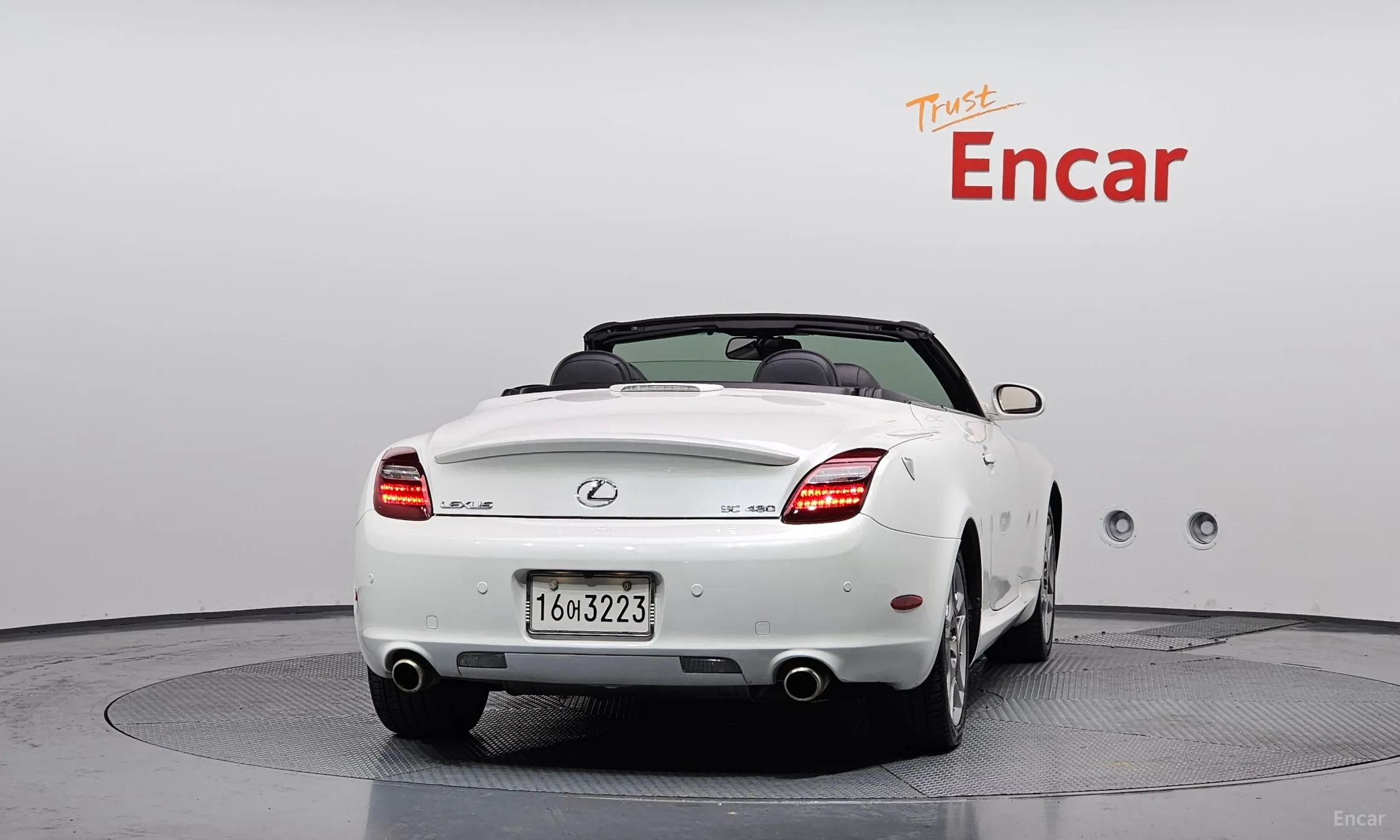 Lexus SC430 превью 4