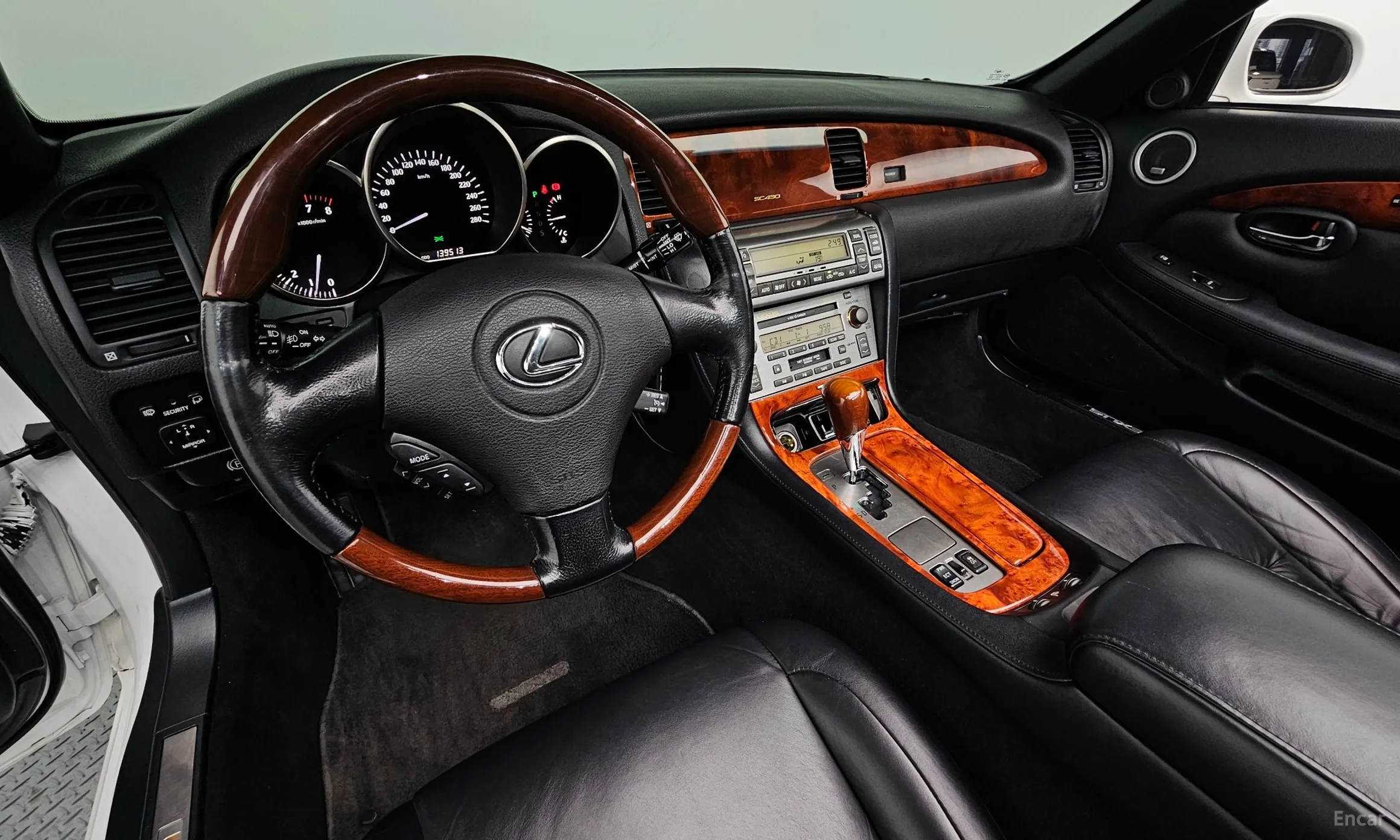Lexus SC430 превью 7
