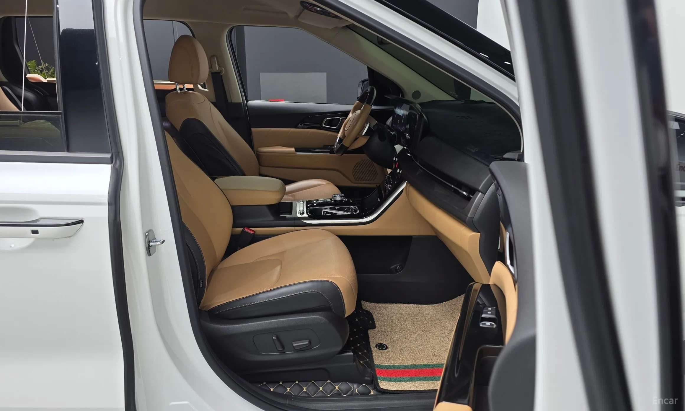 Kia Carnival Gen 4 превью 11