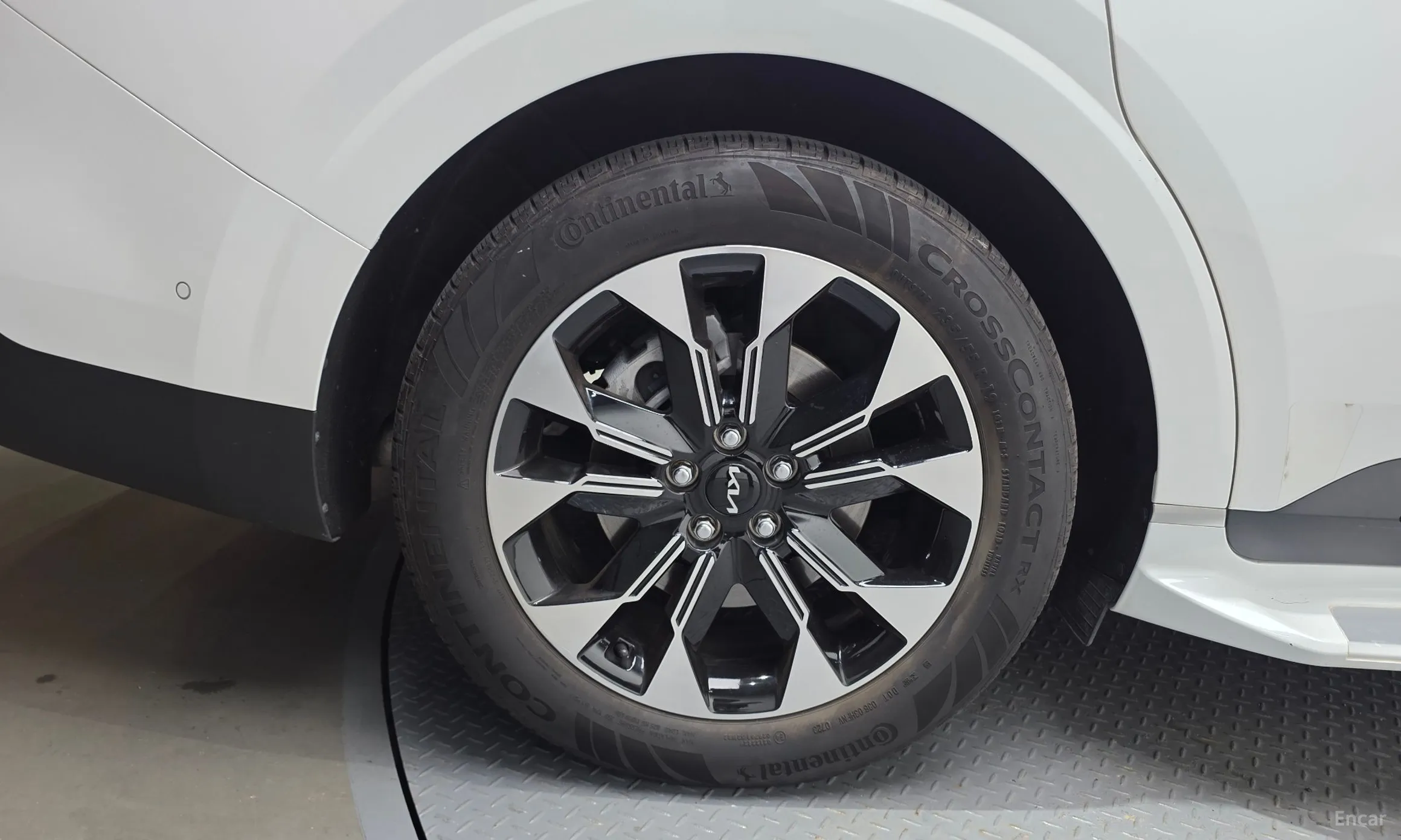 Kia Carnival Gen 4 превью 5