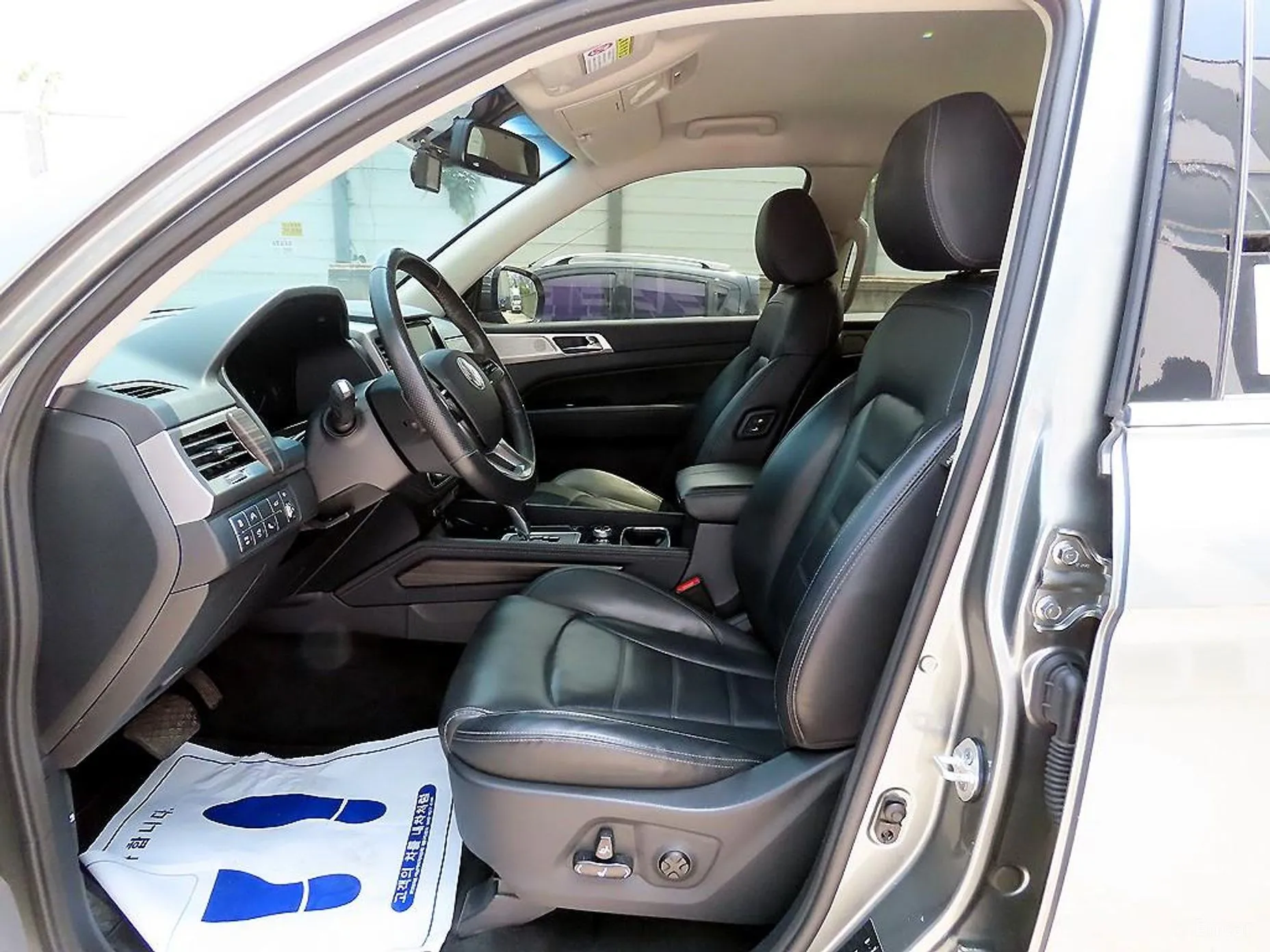 KG Mobility (SsangYong) G4 Rexton превью 5