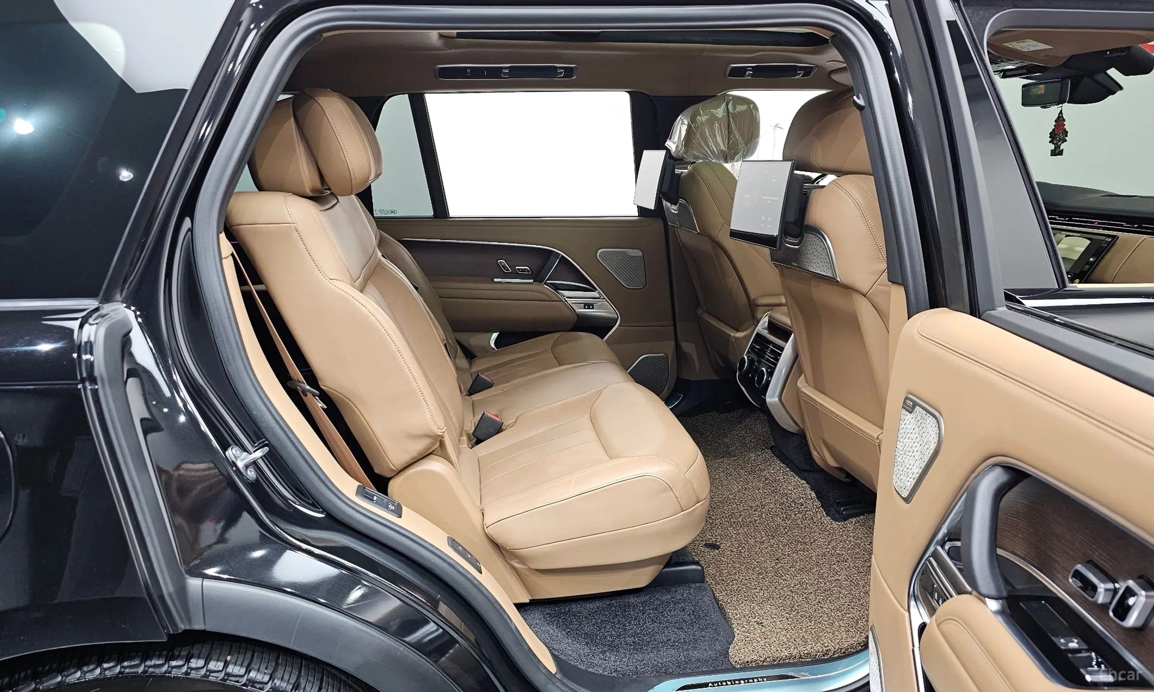 Land Rover Range Rover 5th Generation превью 11