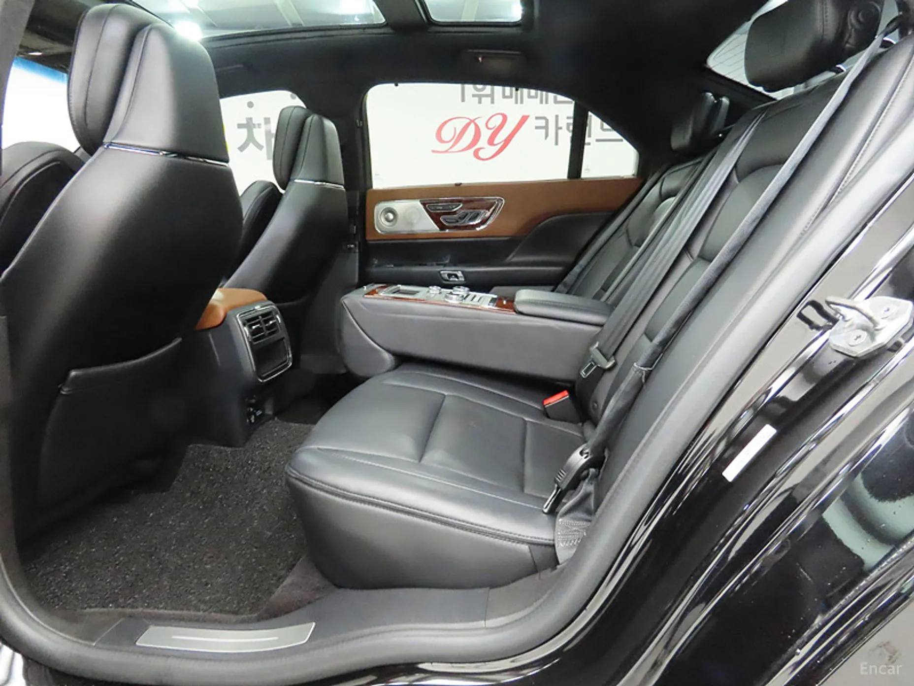 Lincoln Continental Gen 10 превью 6