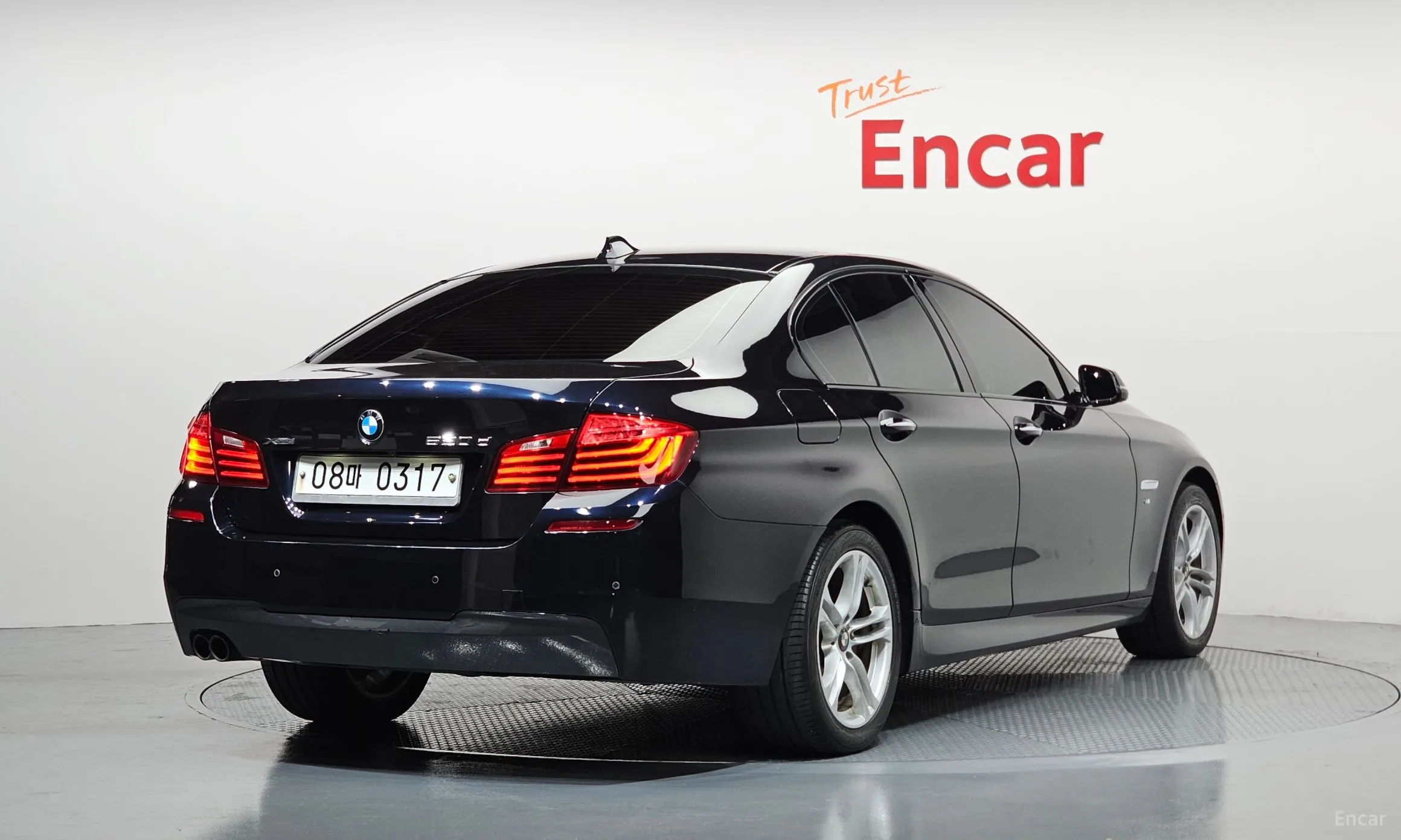 BMW 5 Series (F10) превью 2