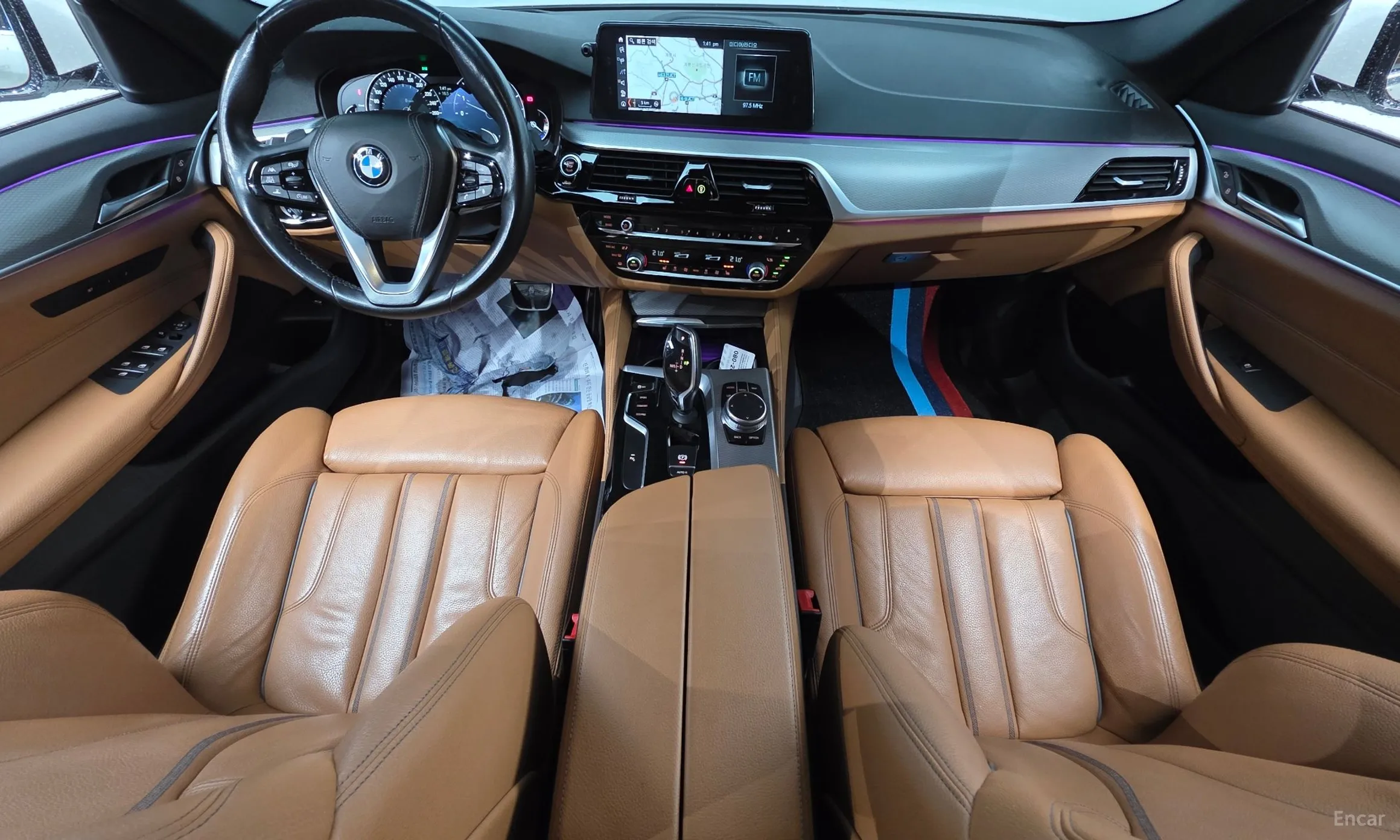 BMW 5 Series (G30) превью 7