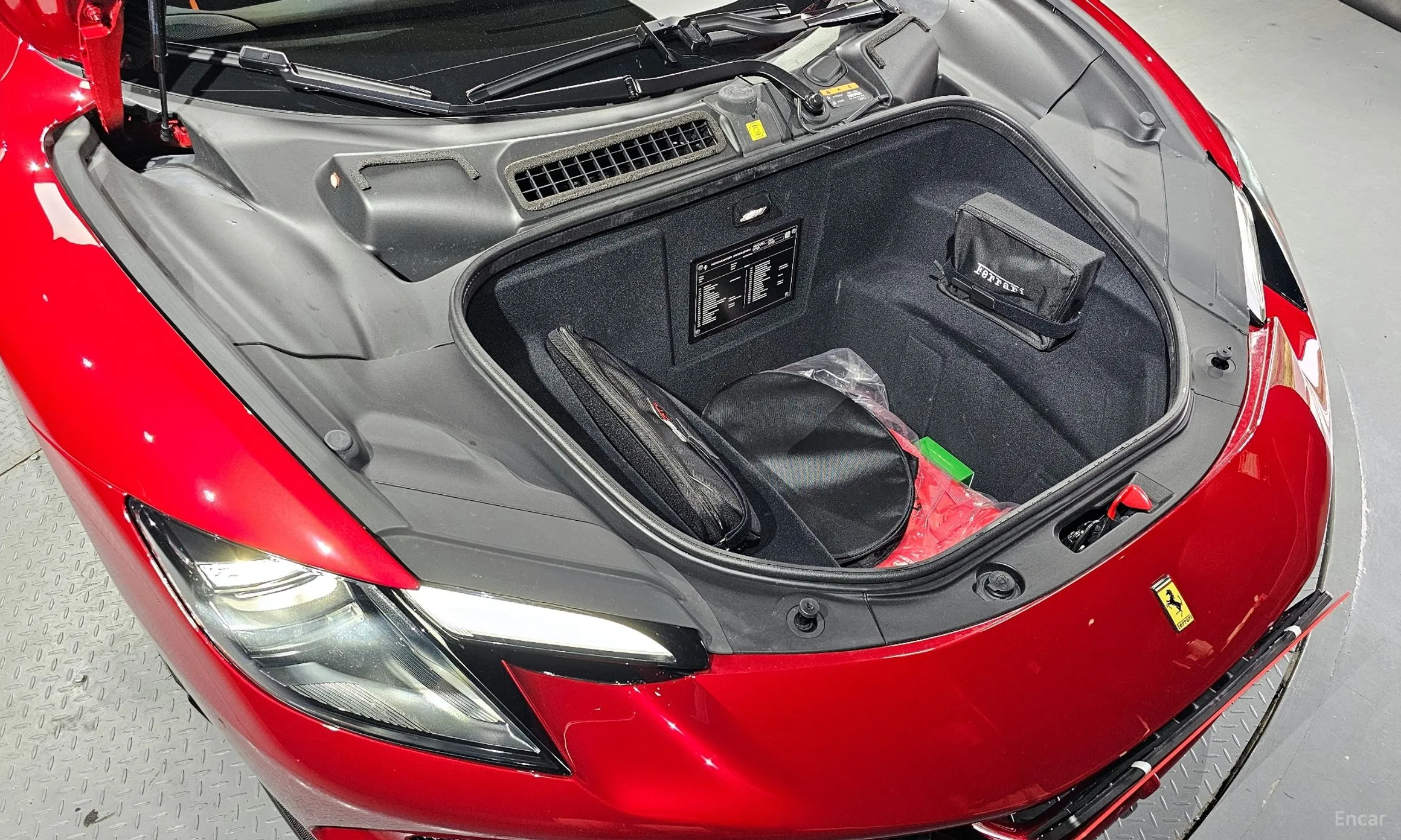 Ferrari 296 GTS превью 6