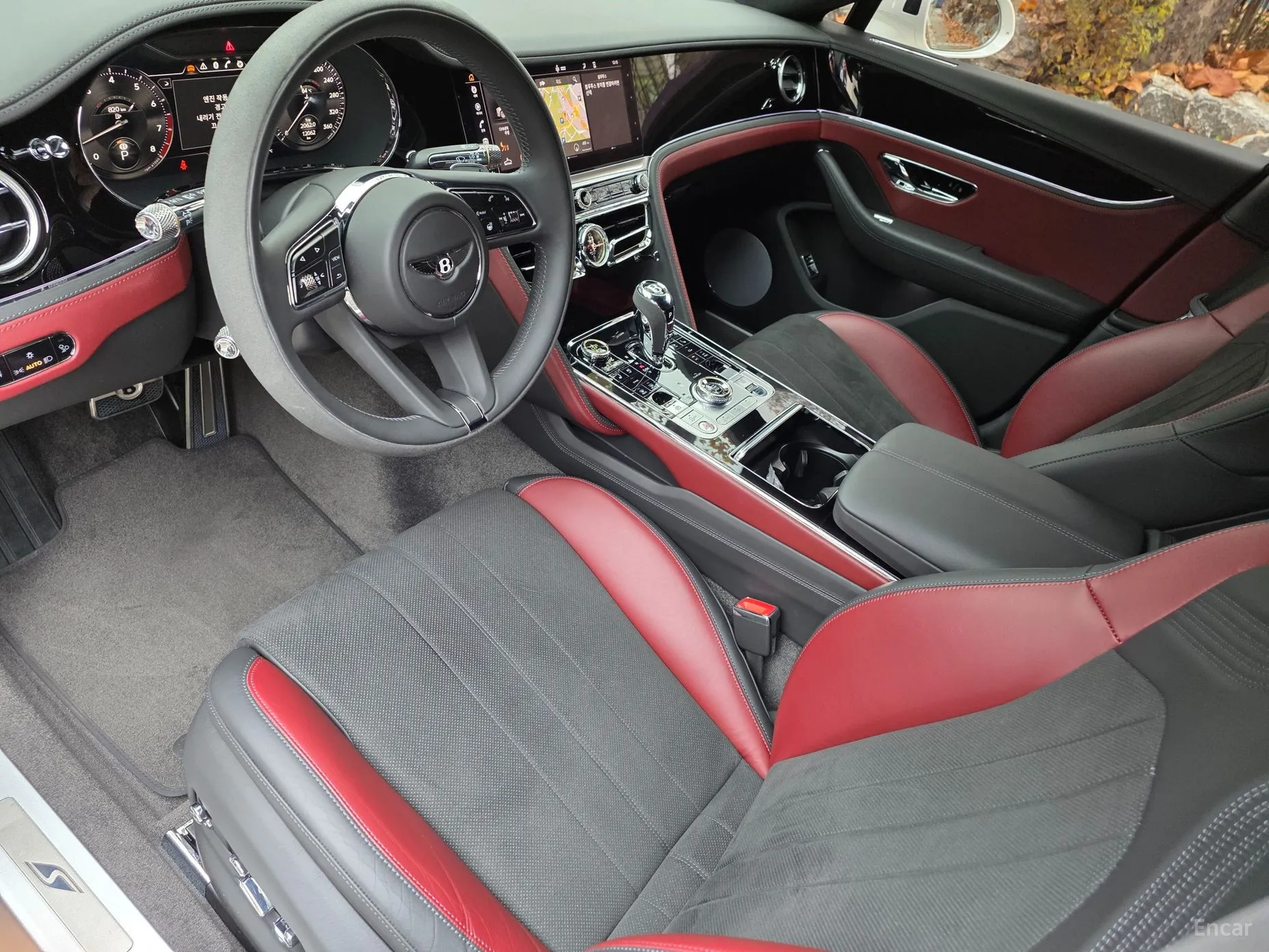 Bentley Flying Spur 3rd Generation превью 10
