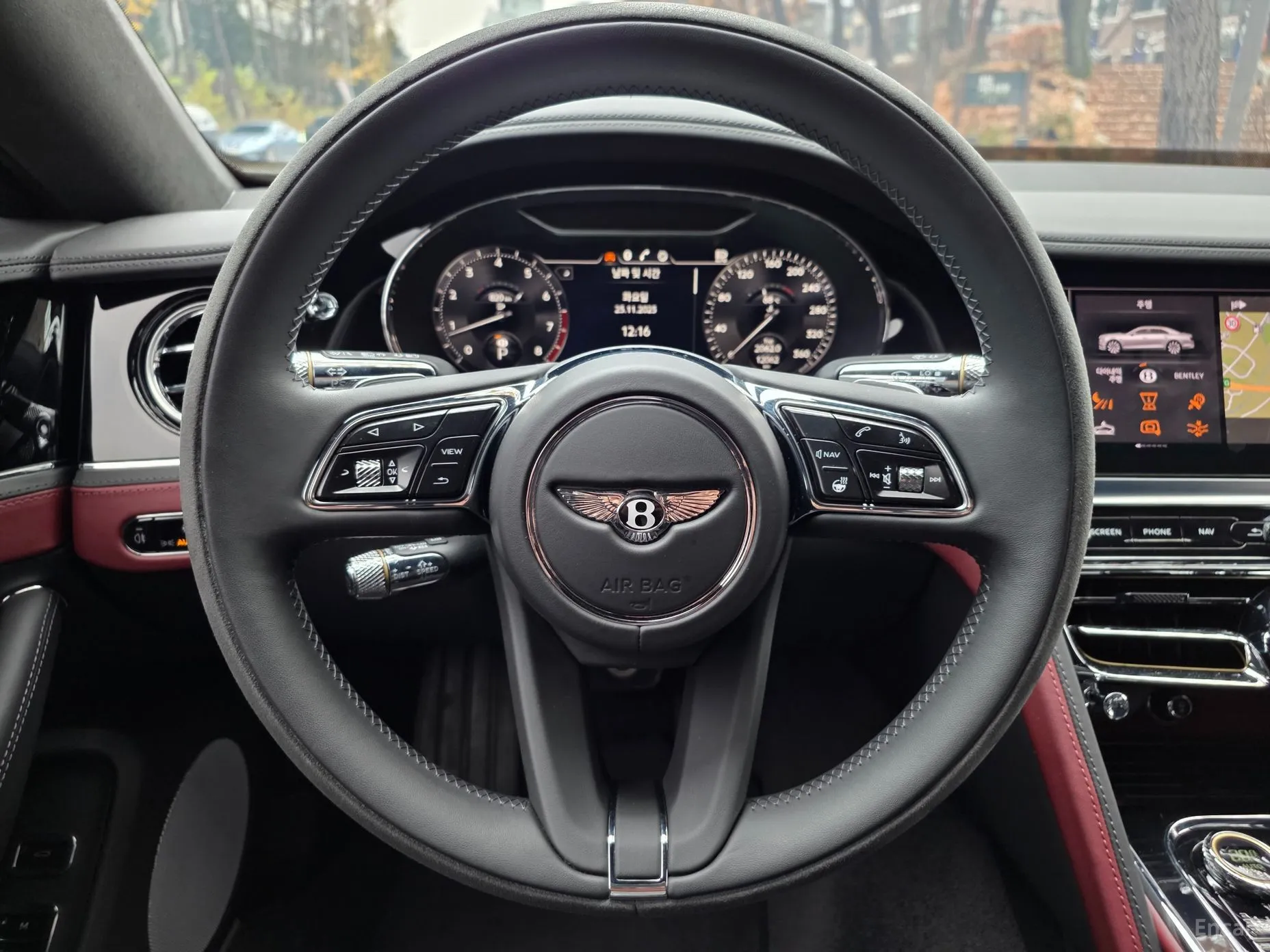 Bentley Flying Spur 3rd Generation превью 8