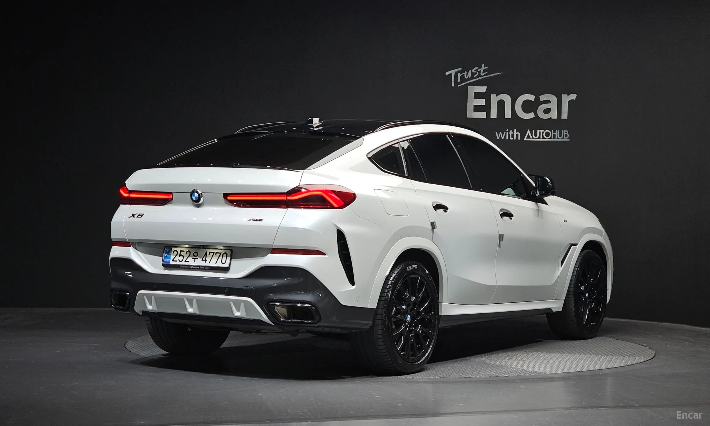 BMW X6 (G06)