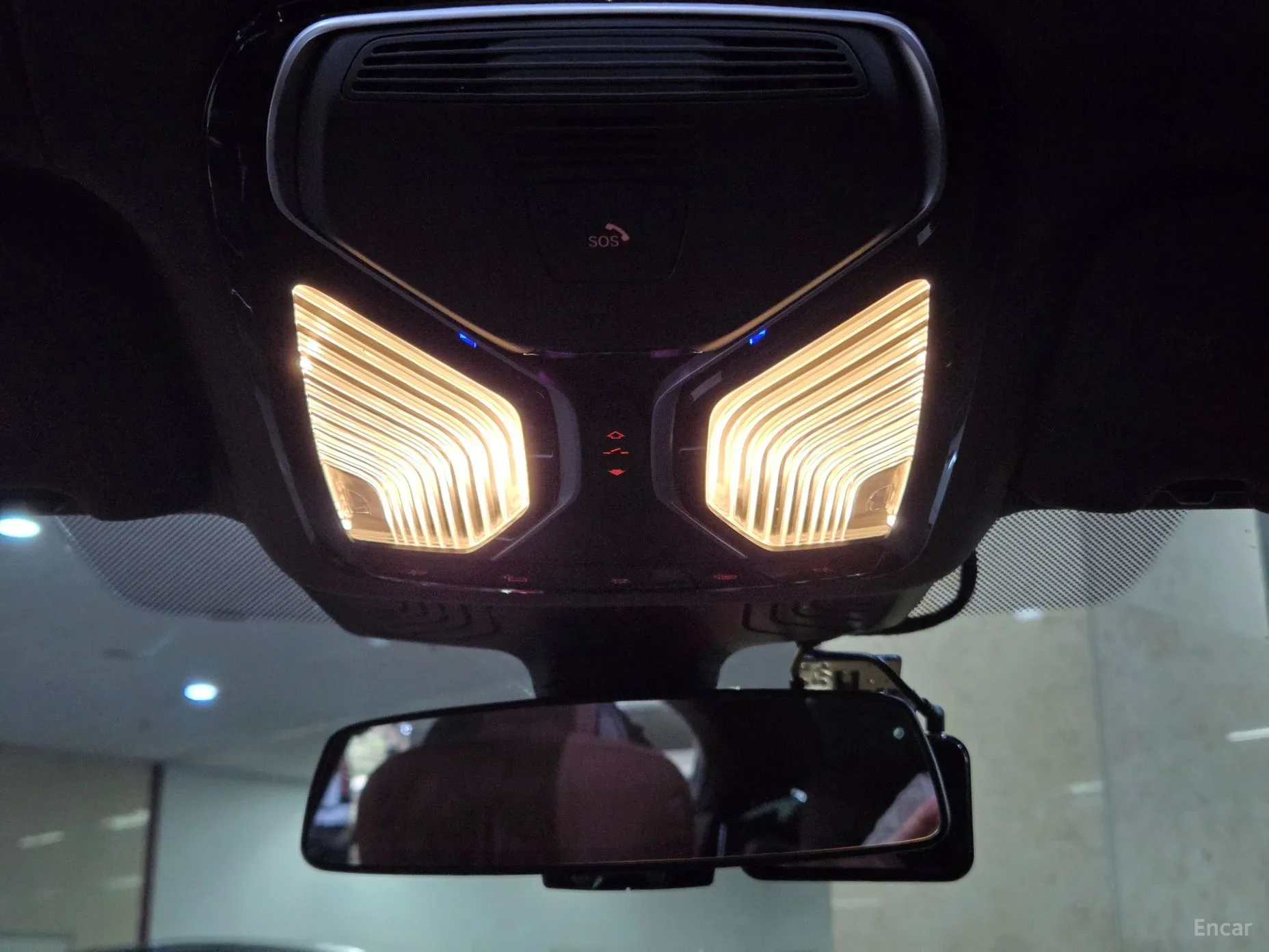 BMW 7 Series (G11) превью 14