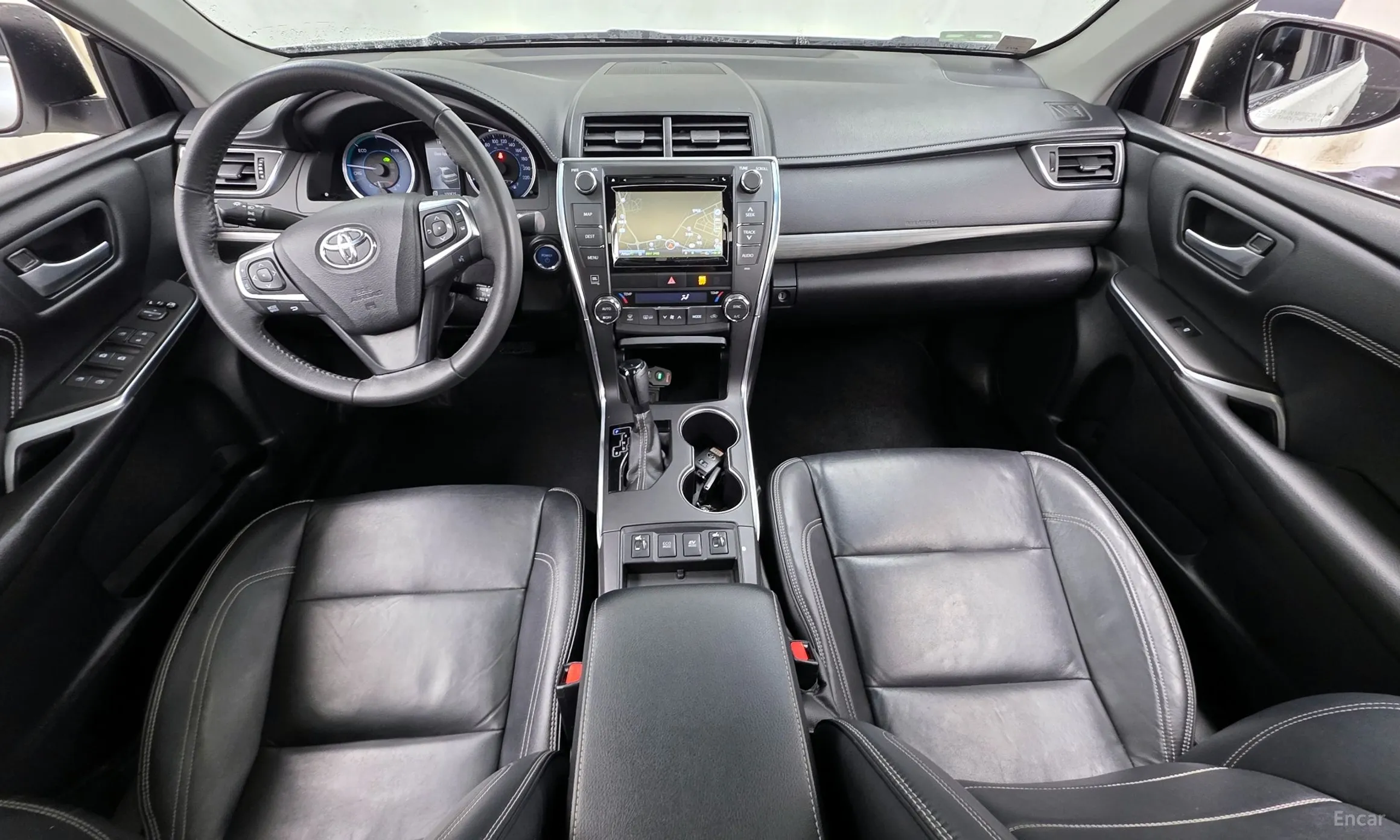 Toyota New Camry превью 7