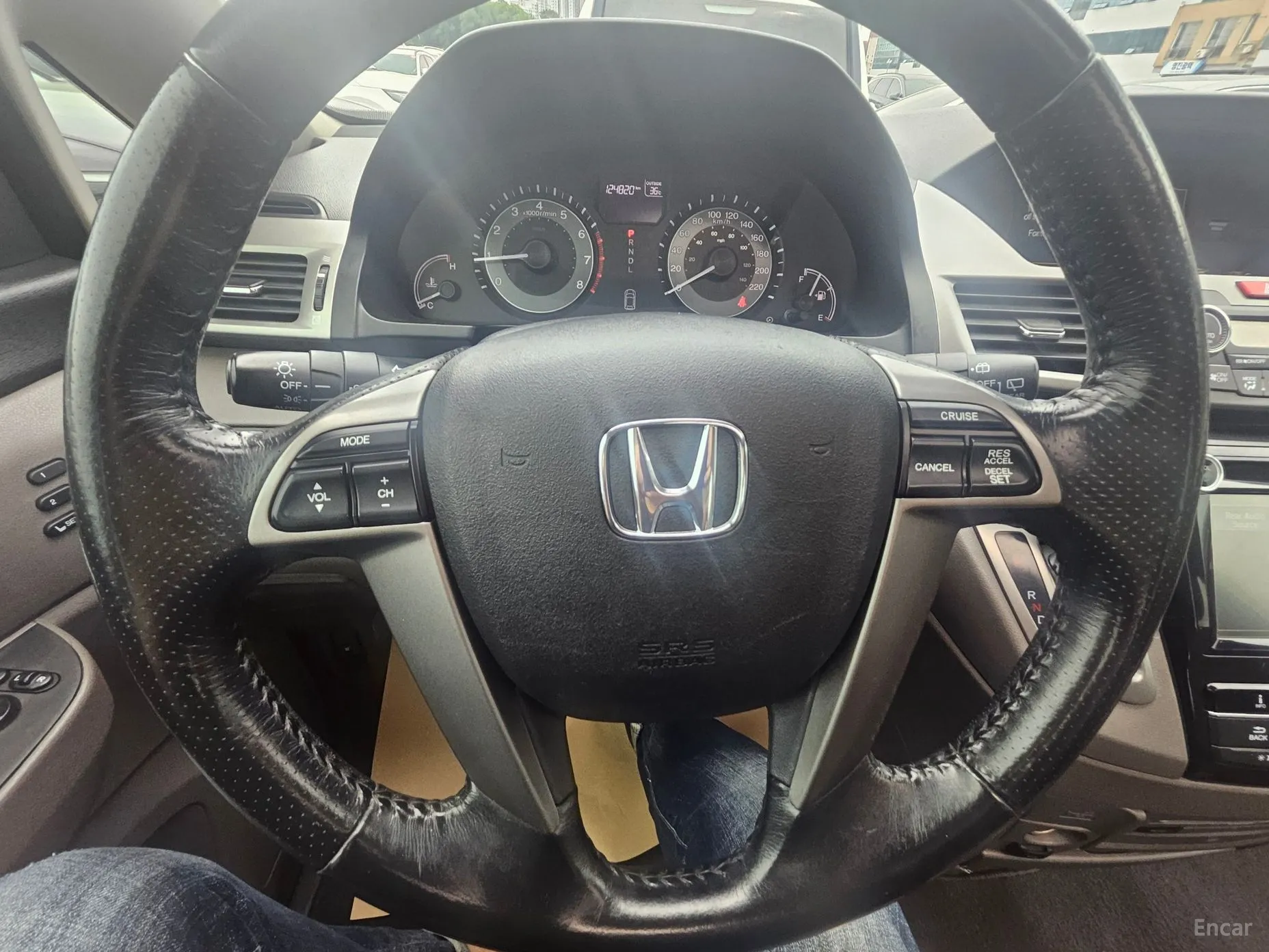Honda Odyssey превью 13