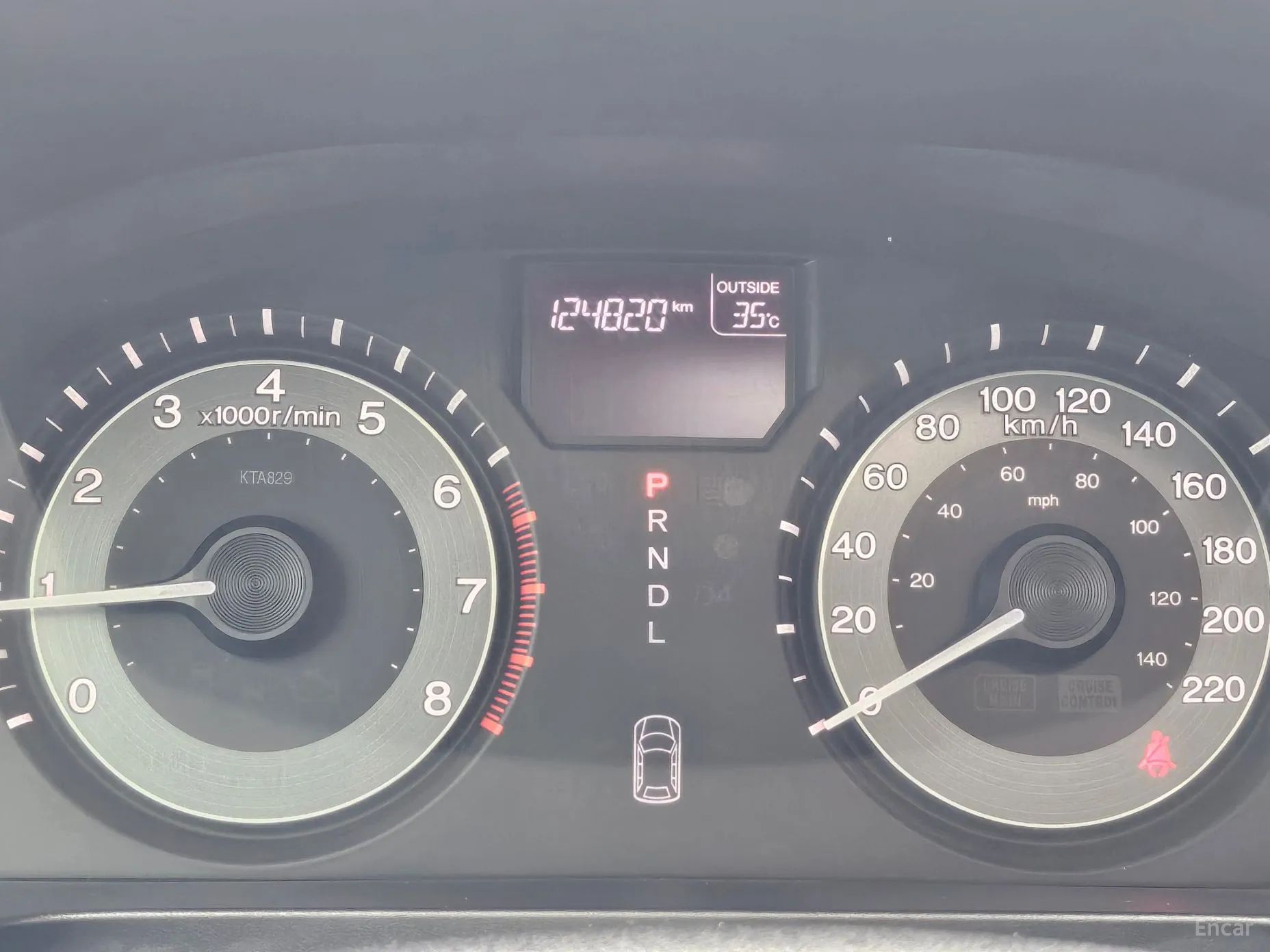 Honda Odyssey превью 14
