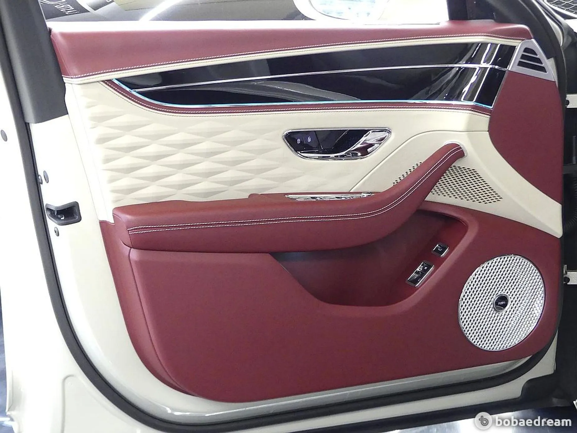 Bentley Flying Spur 3rd Generation превью 9
