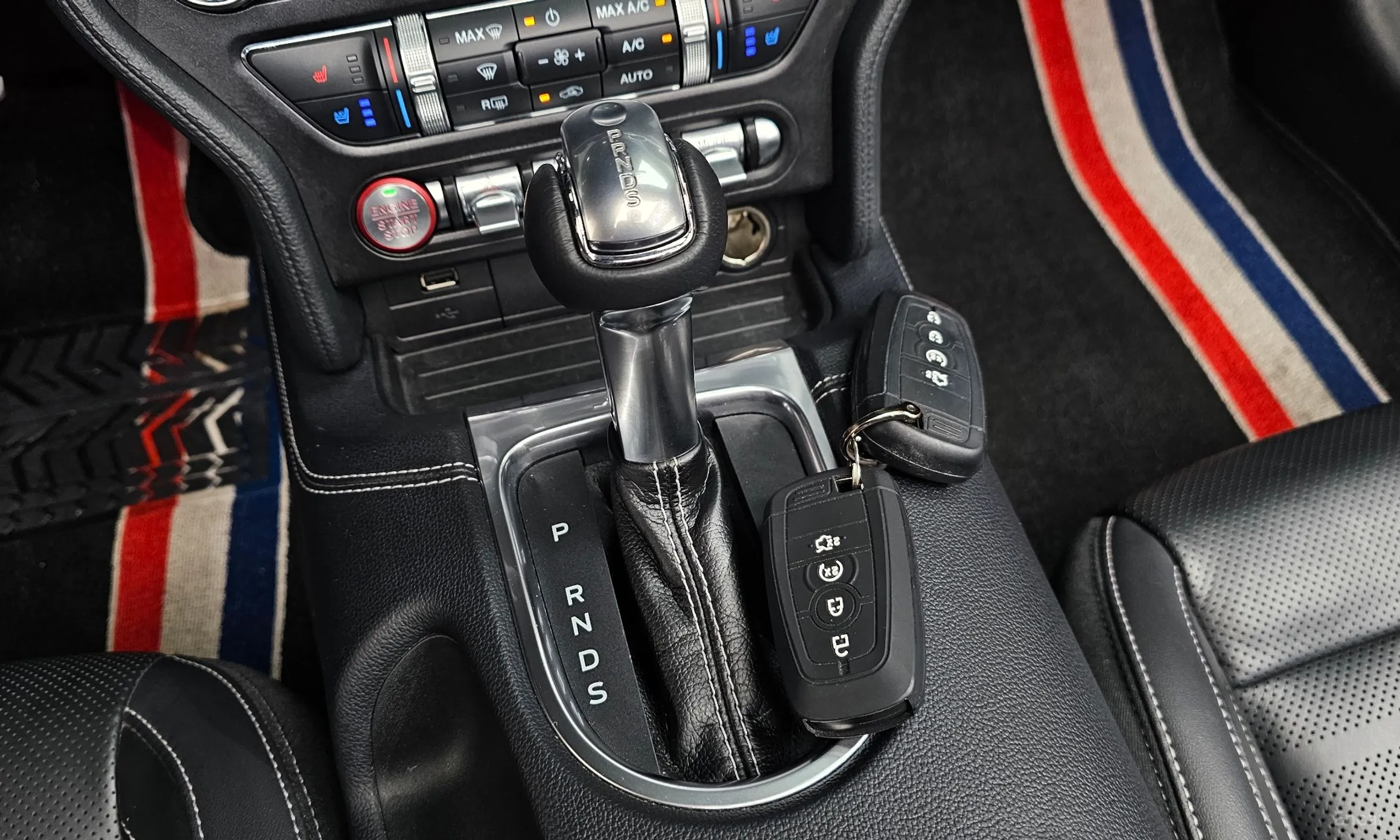 Ford Mustang превью 9