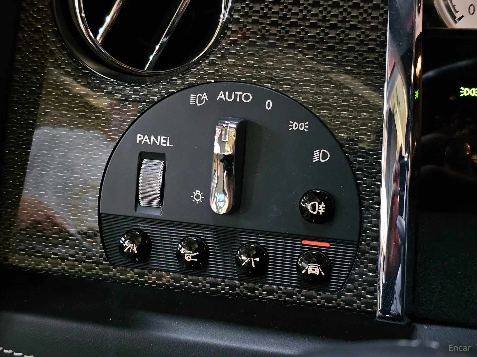 Rolls-Royce Ghost превью 13