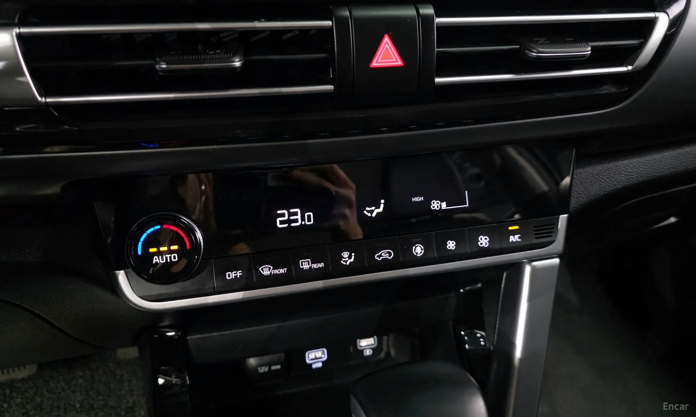 Kia Seltos превью 20
