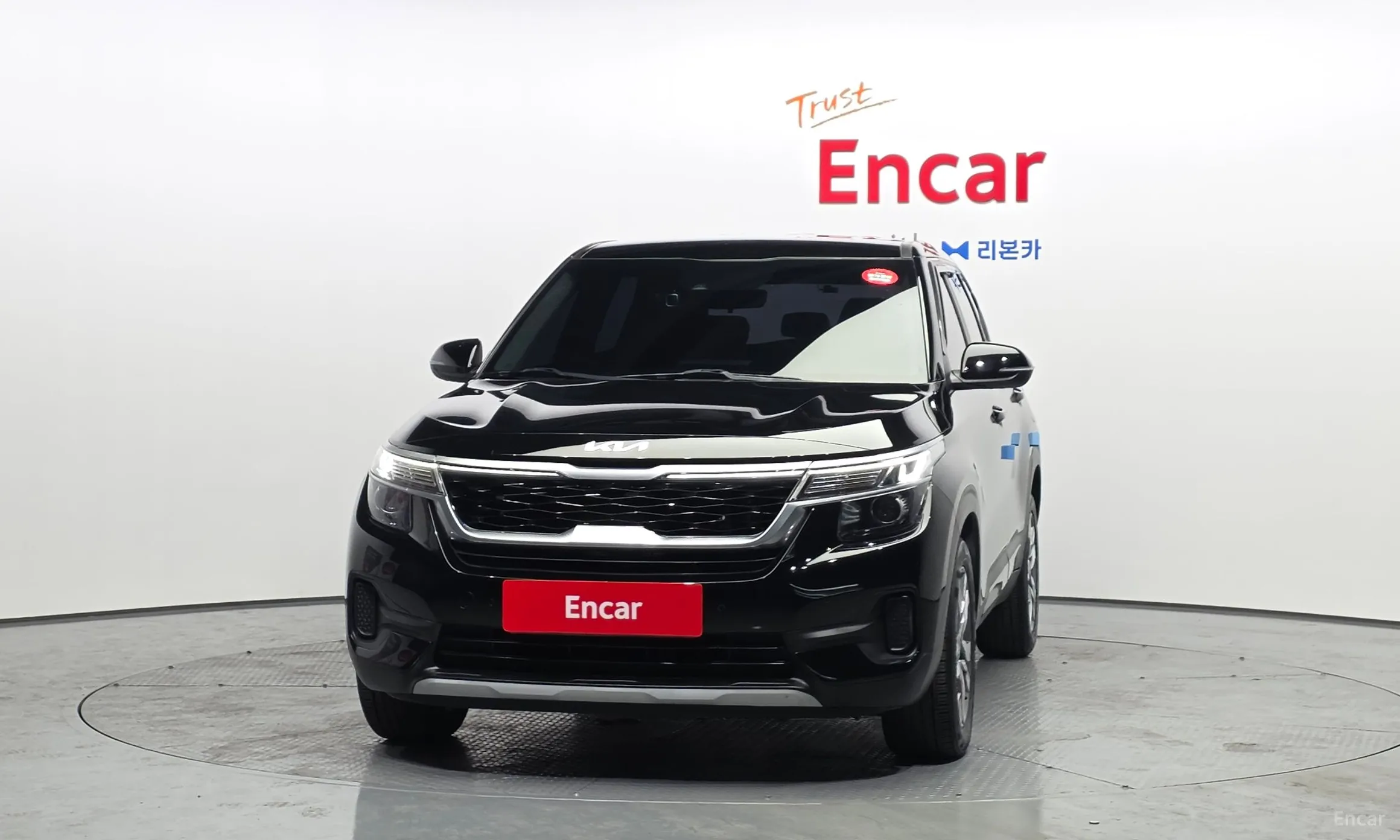 Kia Seltos превью 3