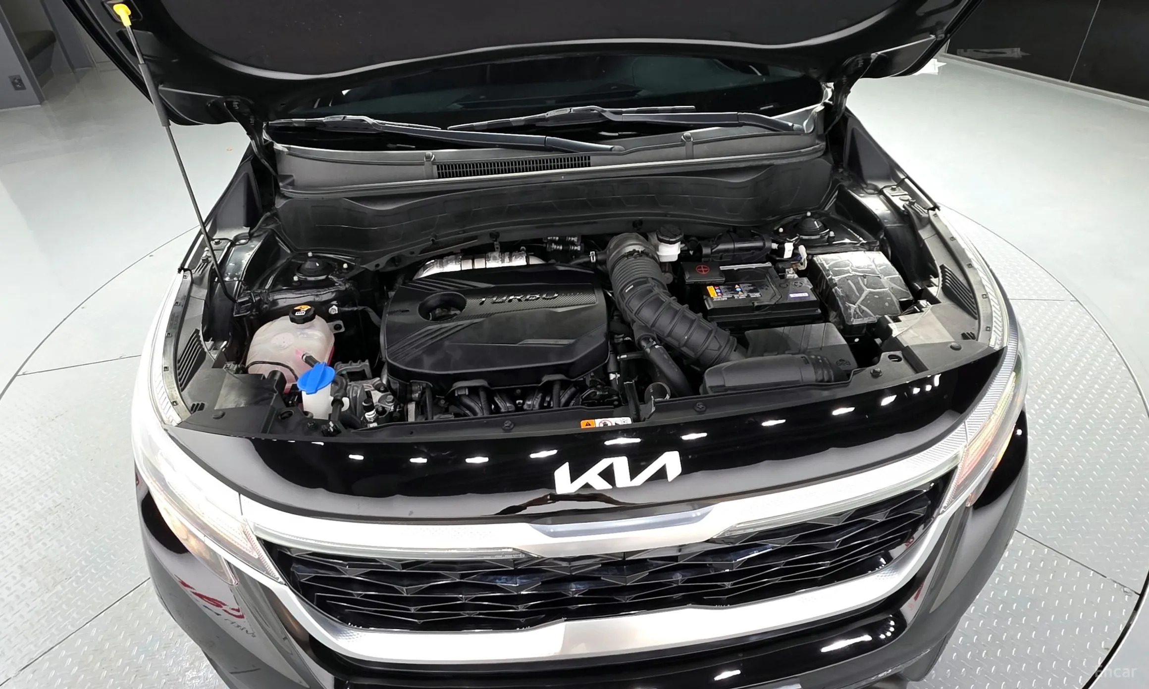 Kia Seltos превью 6