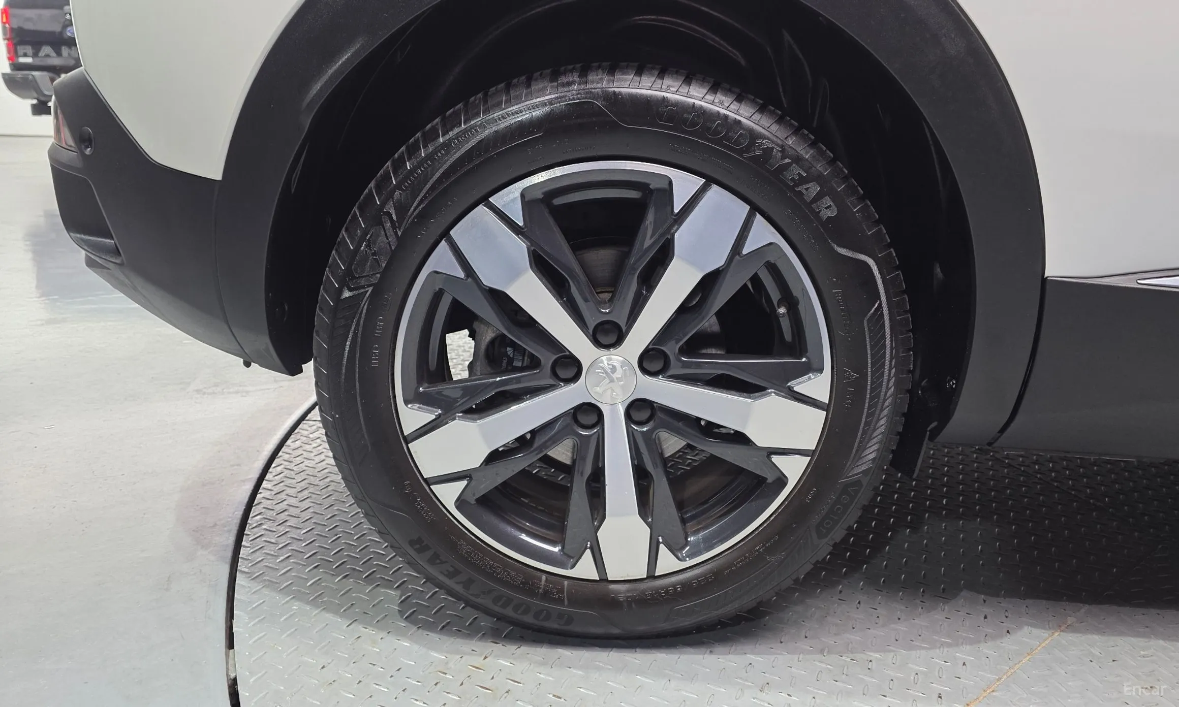 Peugeot 3008 2nd generation превью 5
