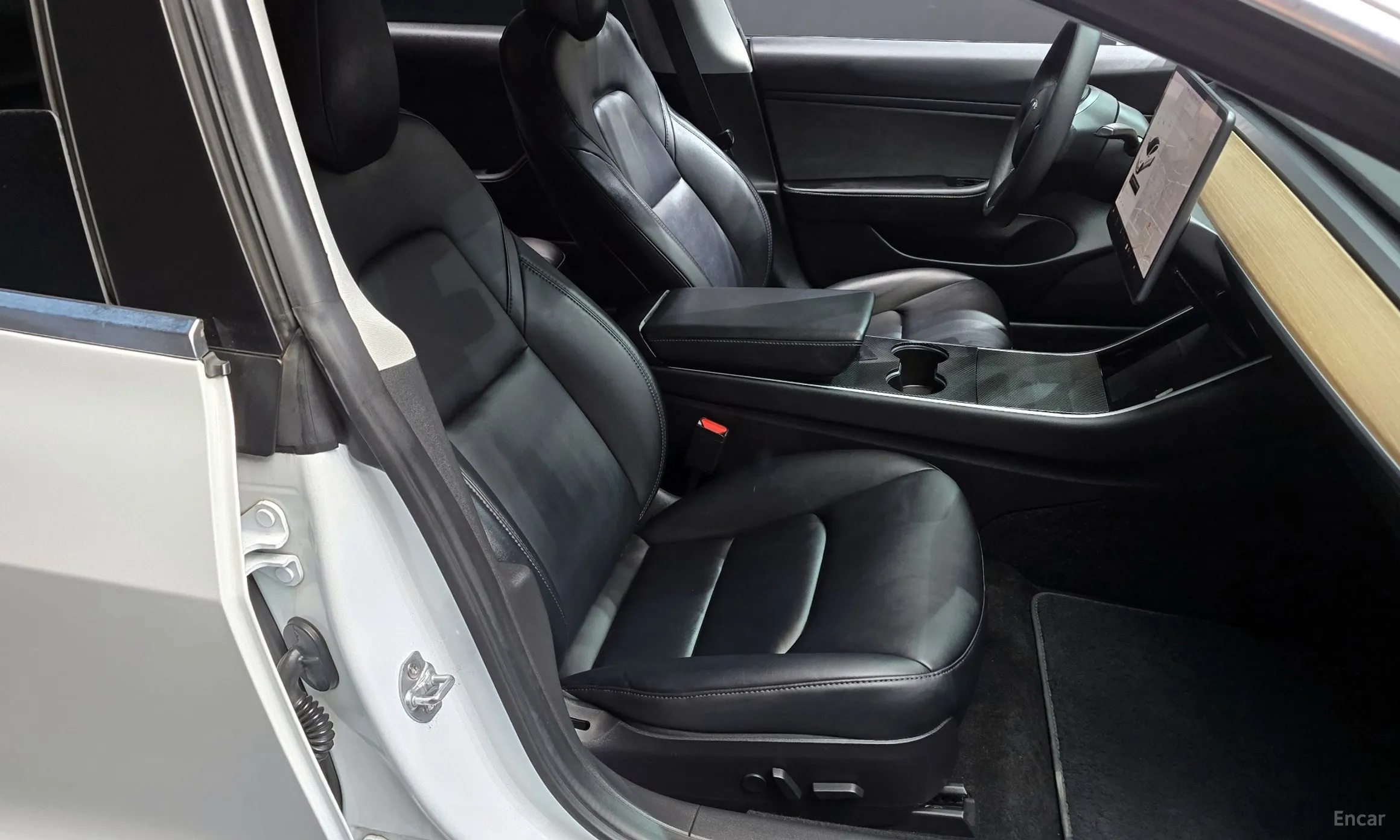 Tesla Model 3 превью 12