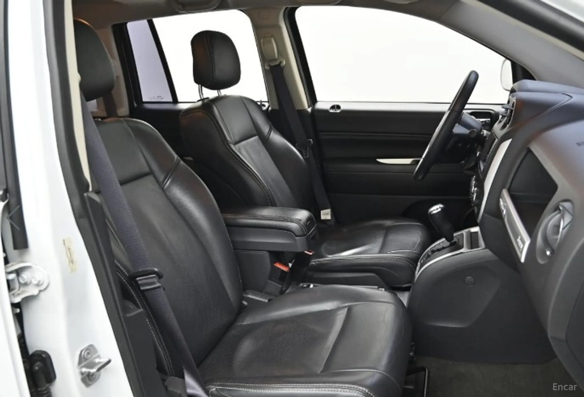 Jeep Compass превью 10