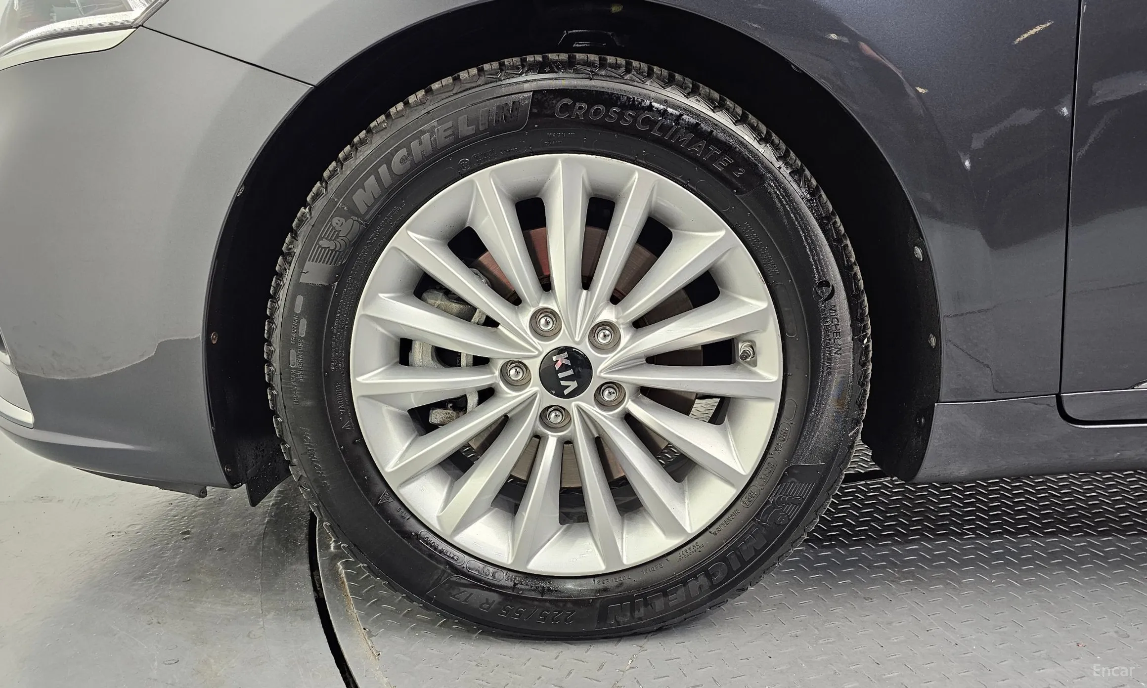 Kia K7 превью 5