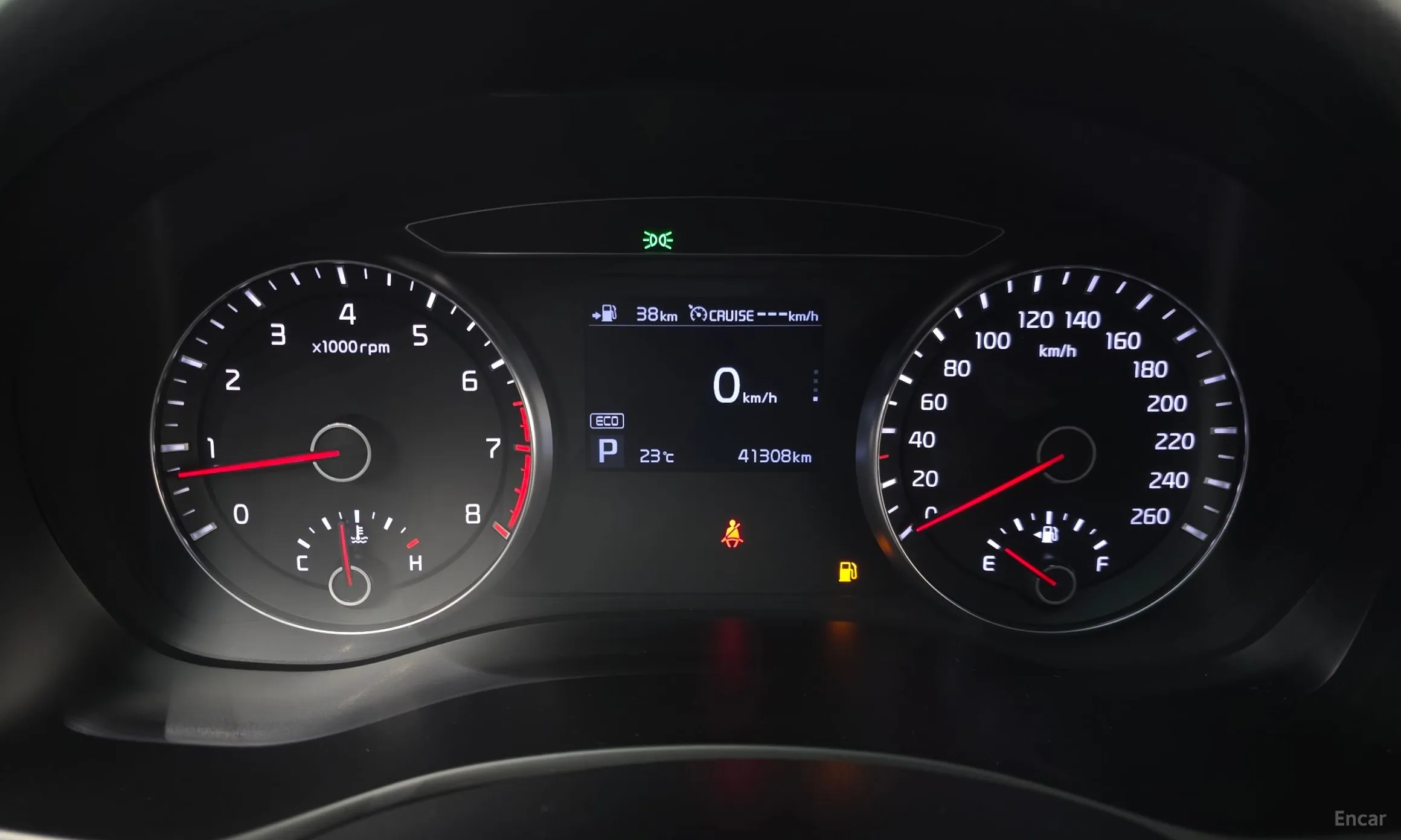 Kia K7 превью 8