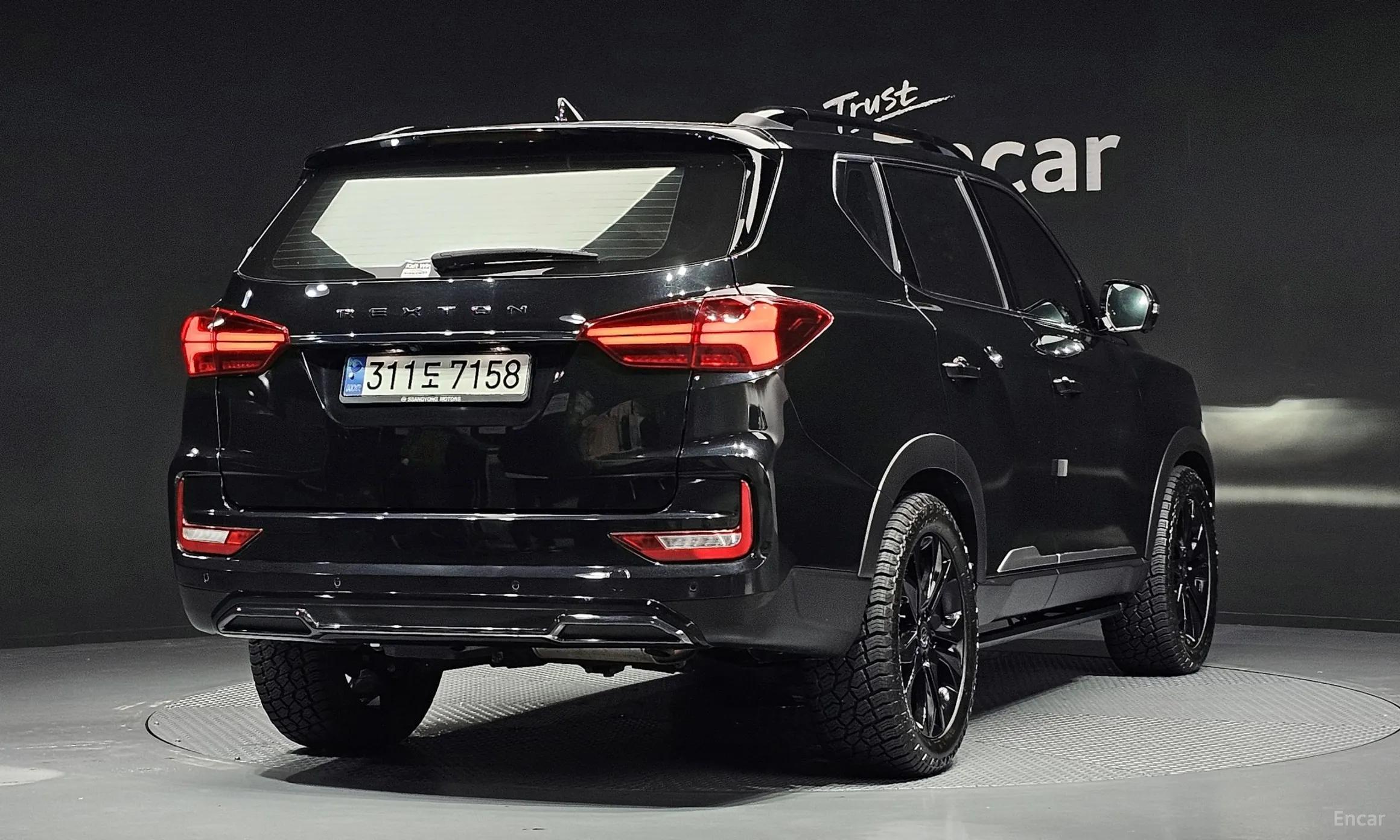 KG Mobility (SsangYong) Rexton превью 2