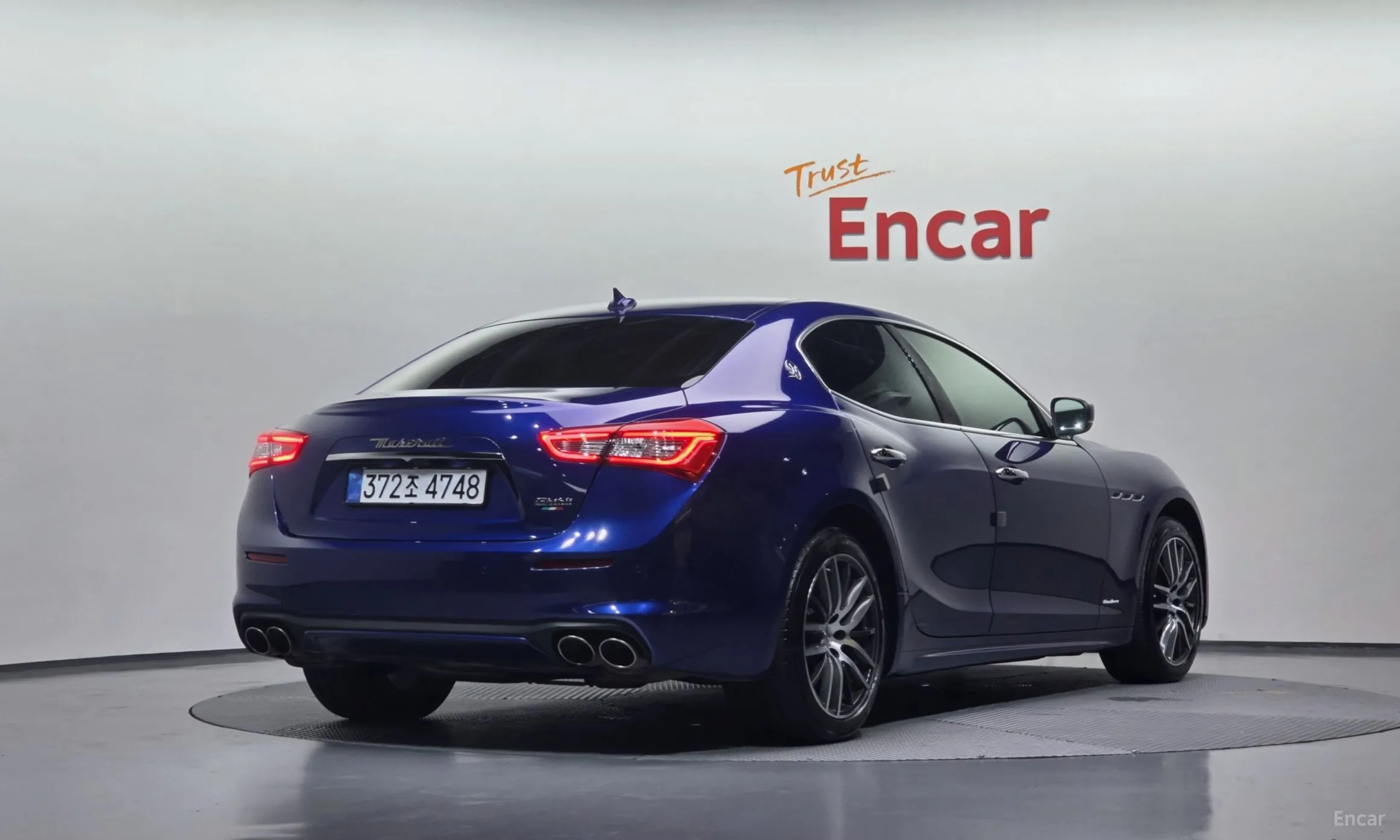 Maserati Ghibli превью 2